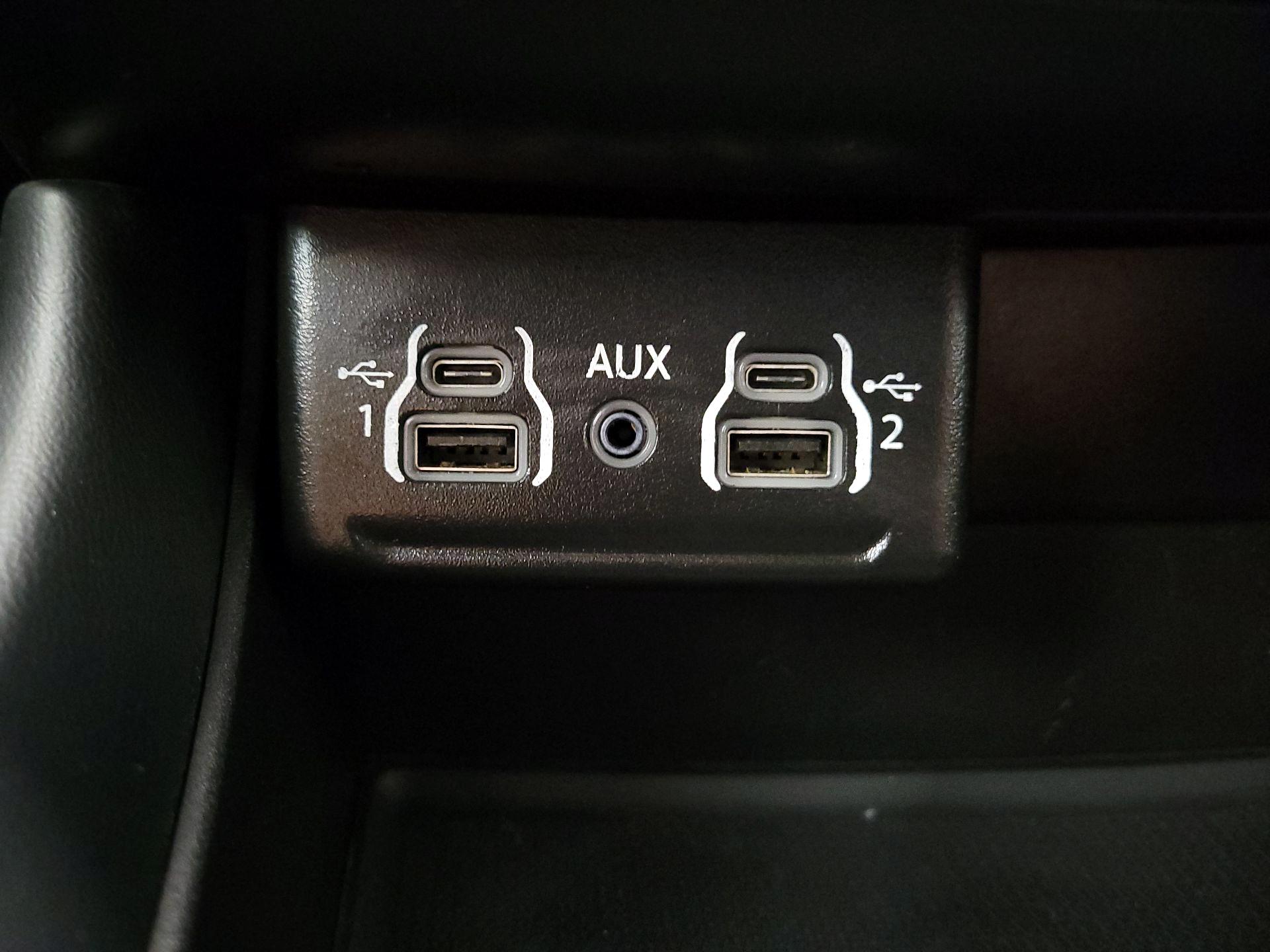 Thumbnail: 2023 Dodge Durango - 18