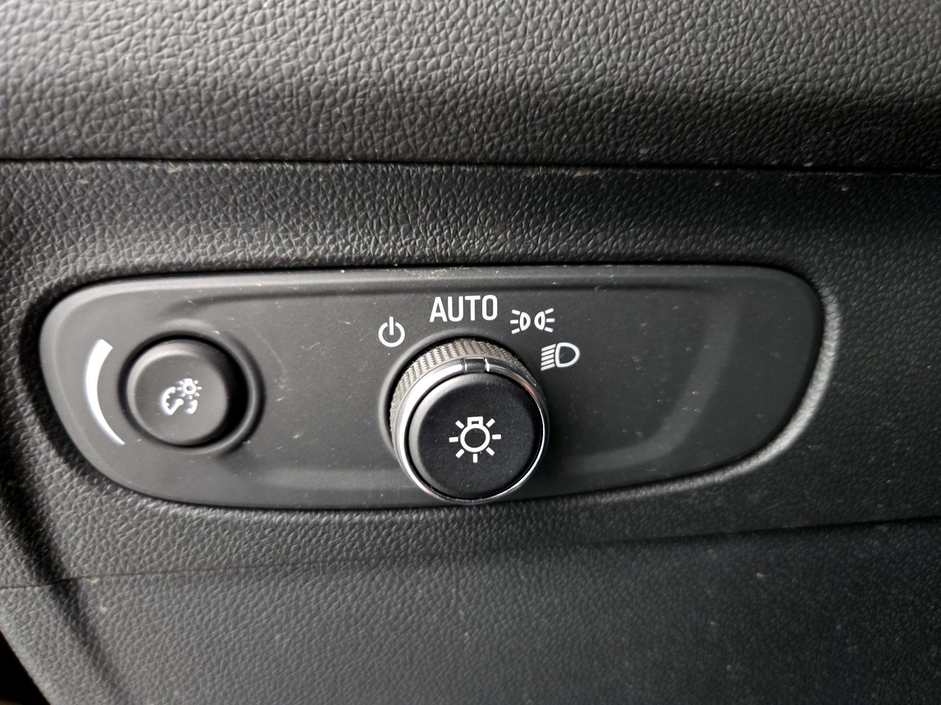 Thumbnail: 2023 Buick Envision - 13