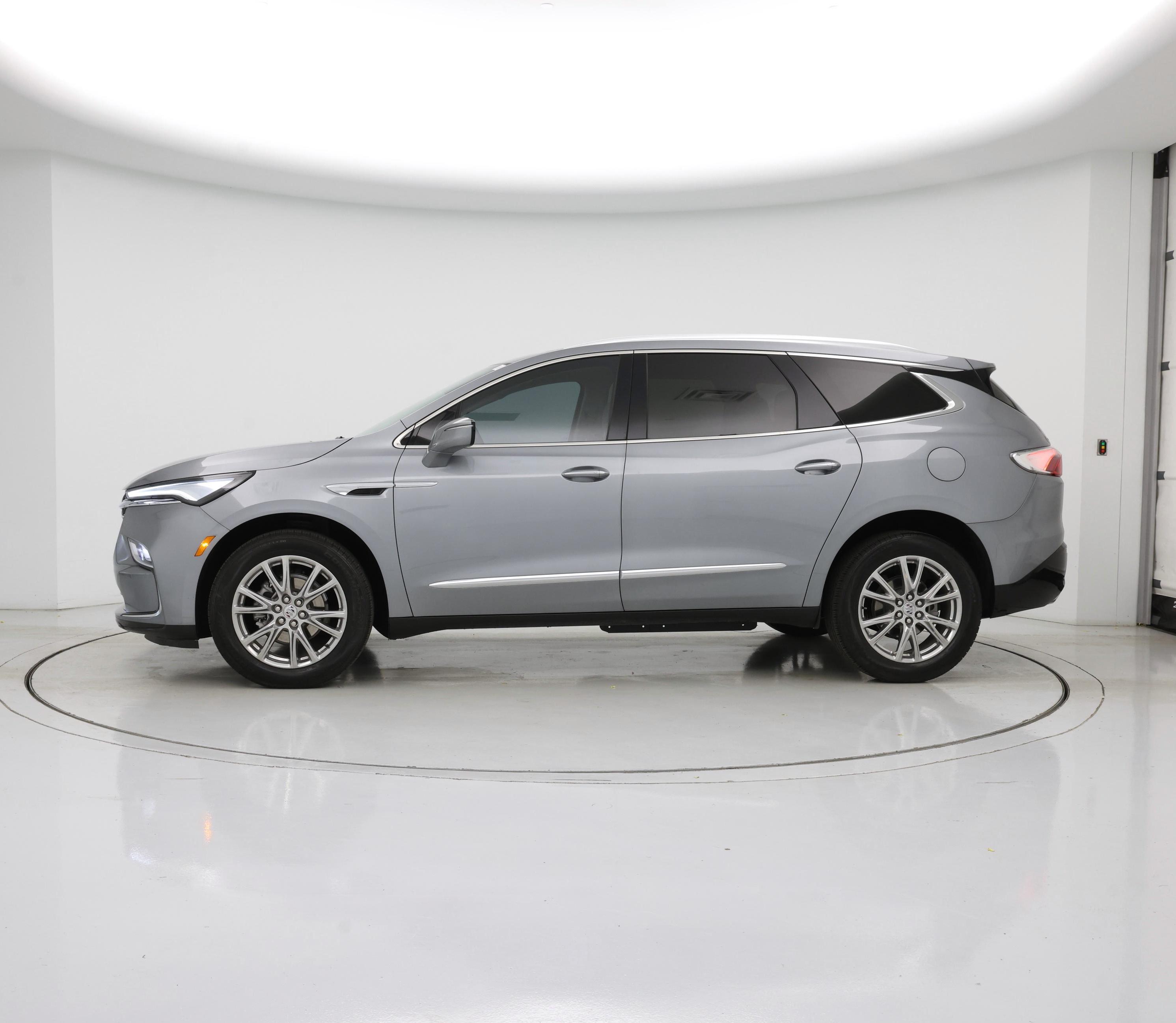 Thumbnail: 2023 Buick Enclave - 3