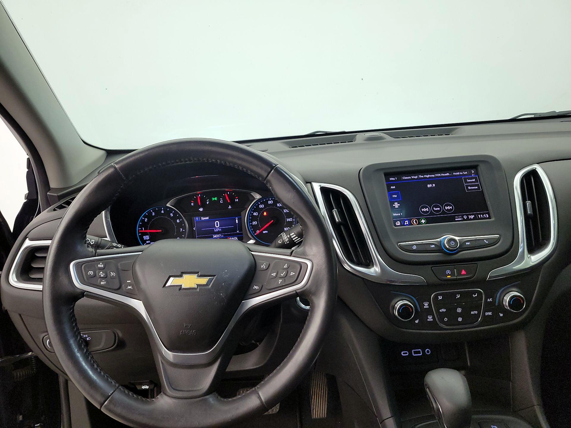 Thumbnail: 2022 Chevrolet Equinox - 10