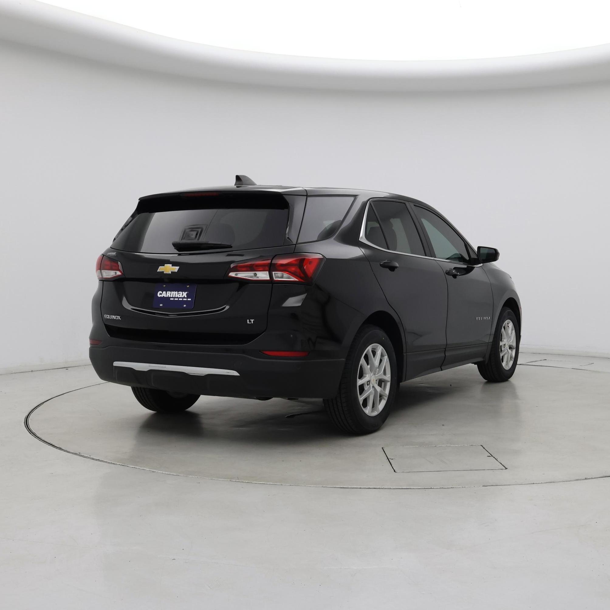 Thumbnail: 2022 Chevrolet Equinox - 8