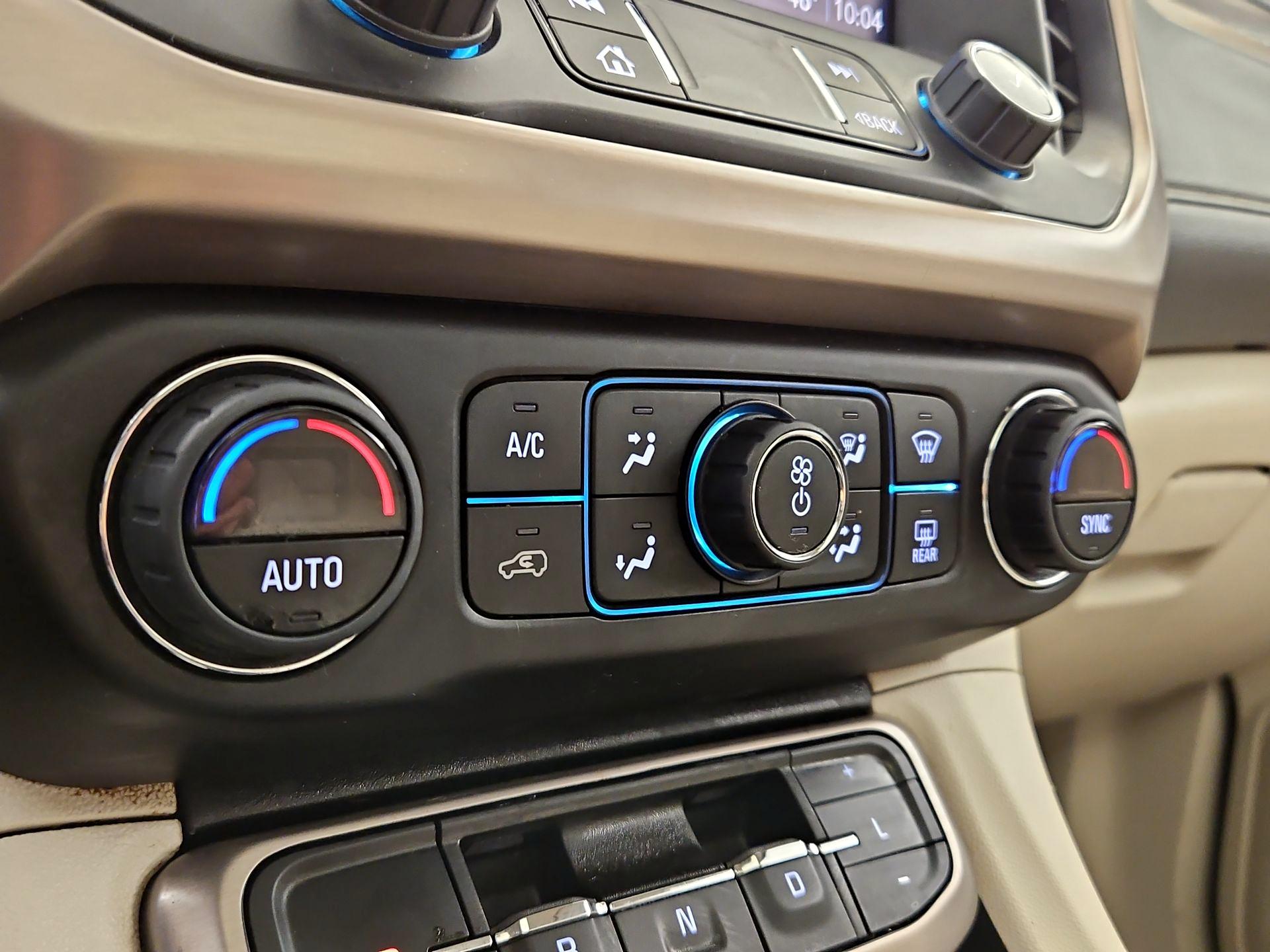 Thumbnail: 2022 GMC Acadia - 16