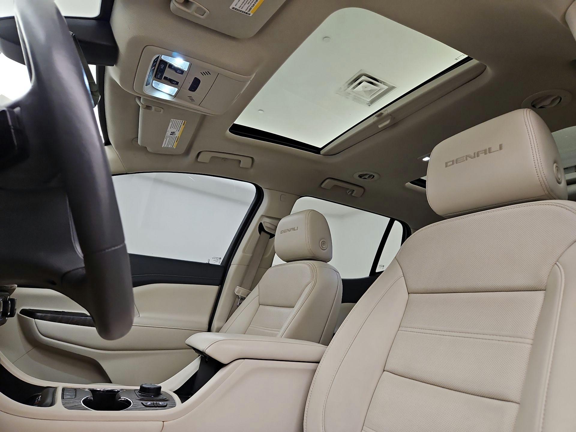 Thumbnail: 2022 GMC Acadia - 19