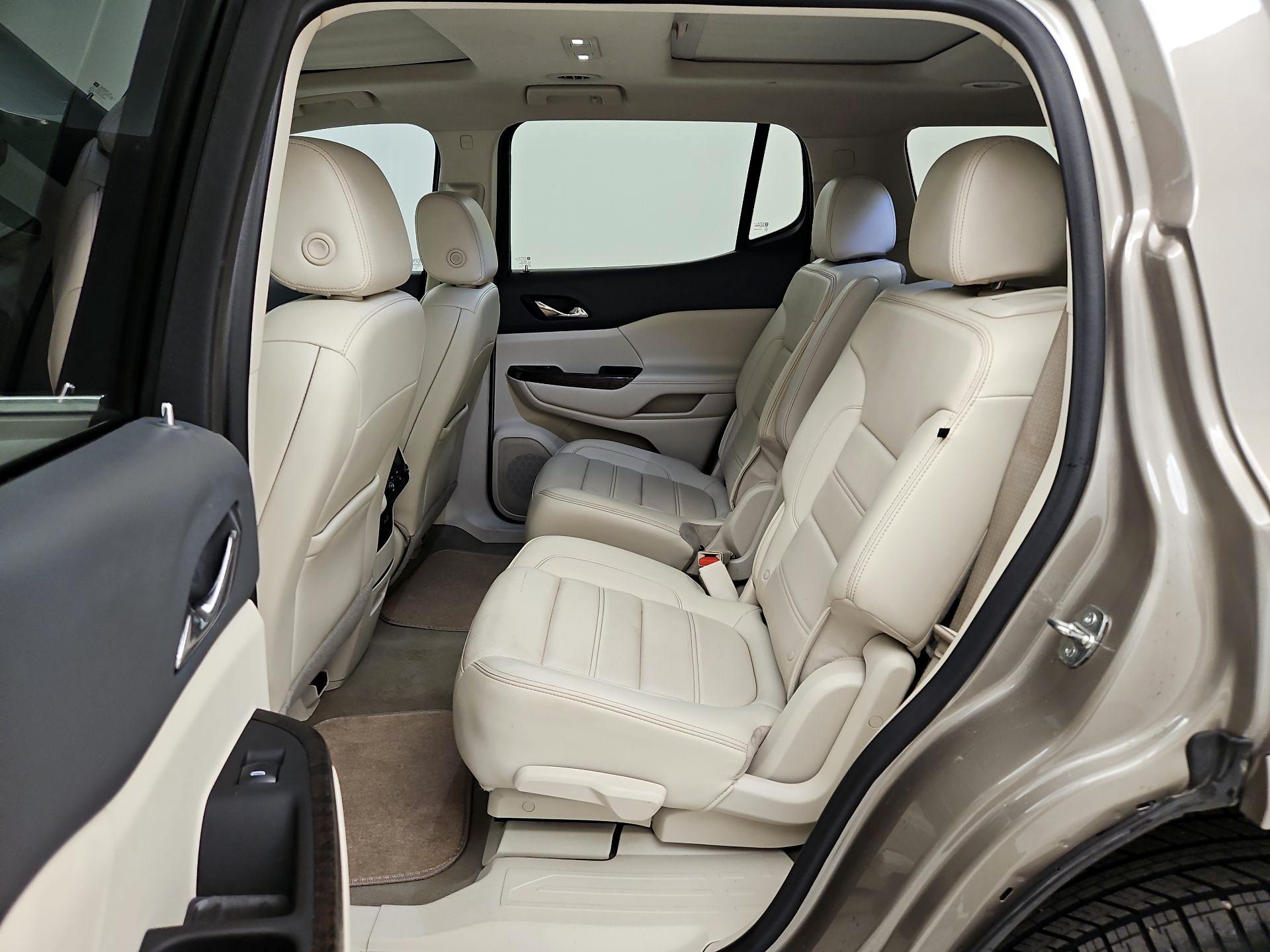 Thumbnail: 2022 GMC Acadia - 20