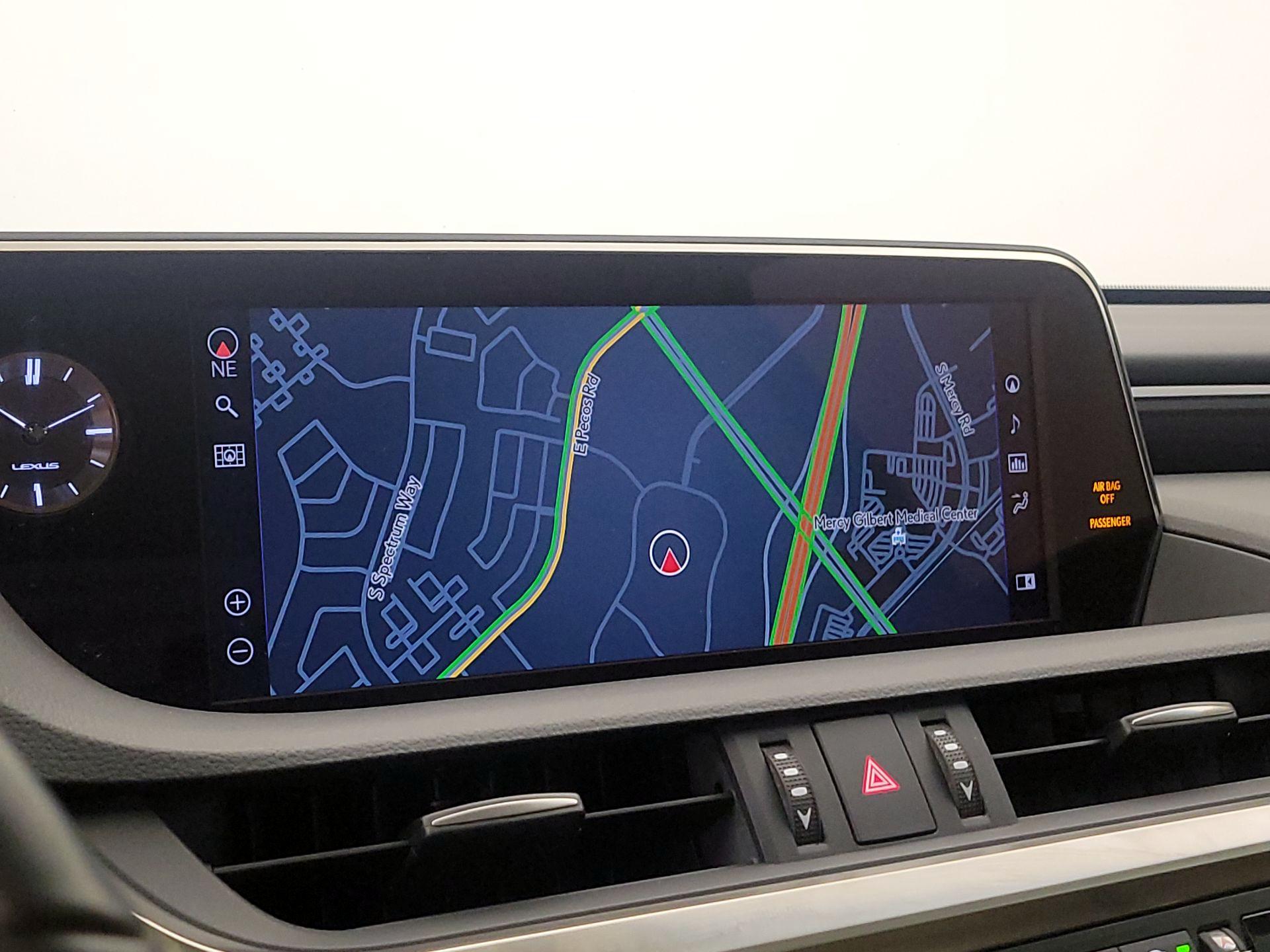 Thumbnail: 2020 Lexus ES - 14