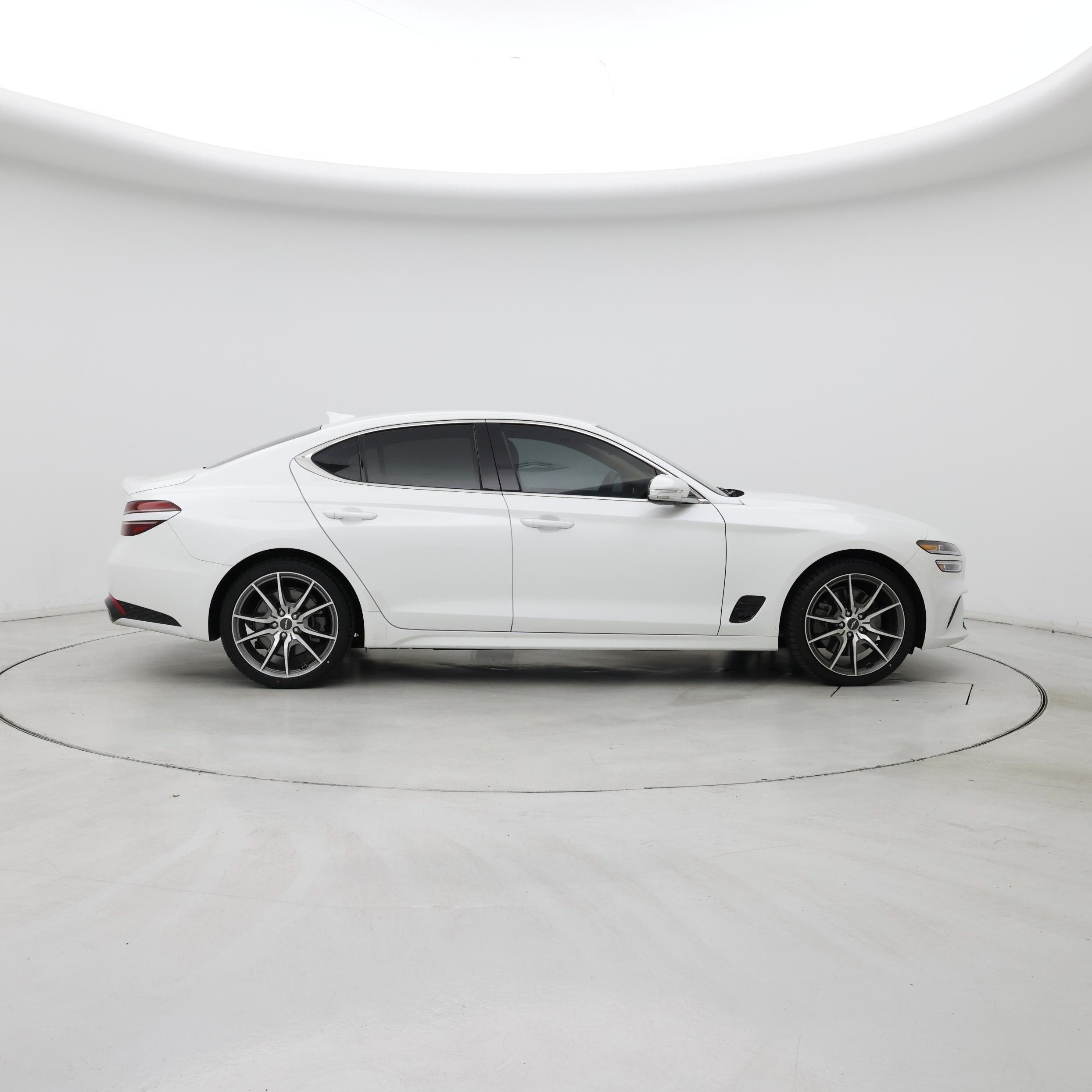 Thumbnail: 2022 Genesis G70 - 7