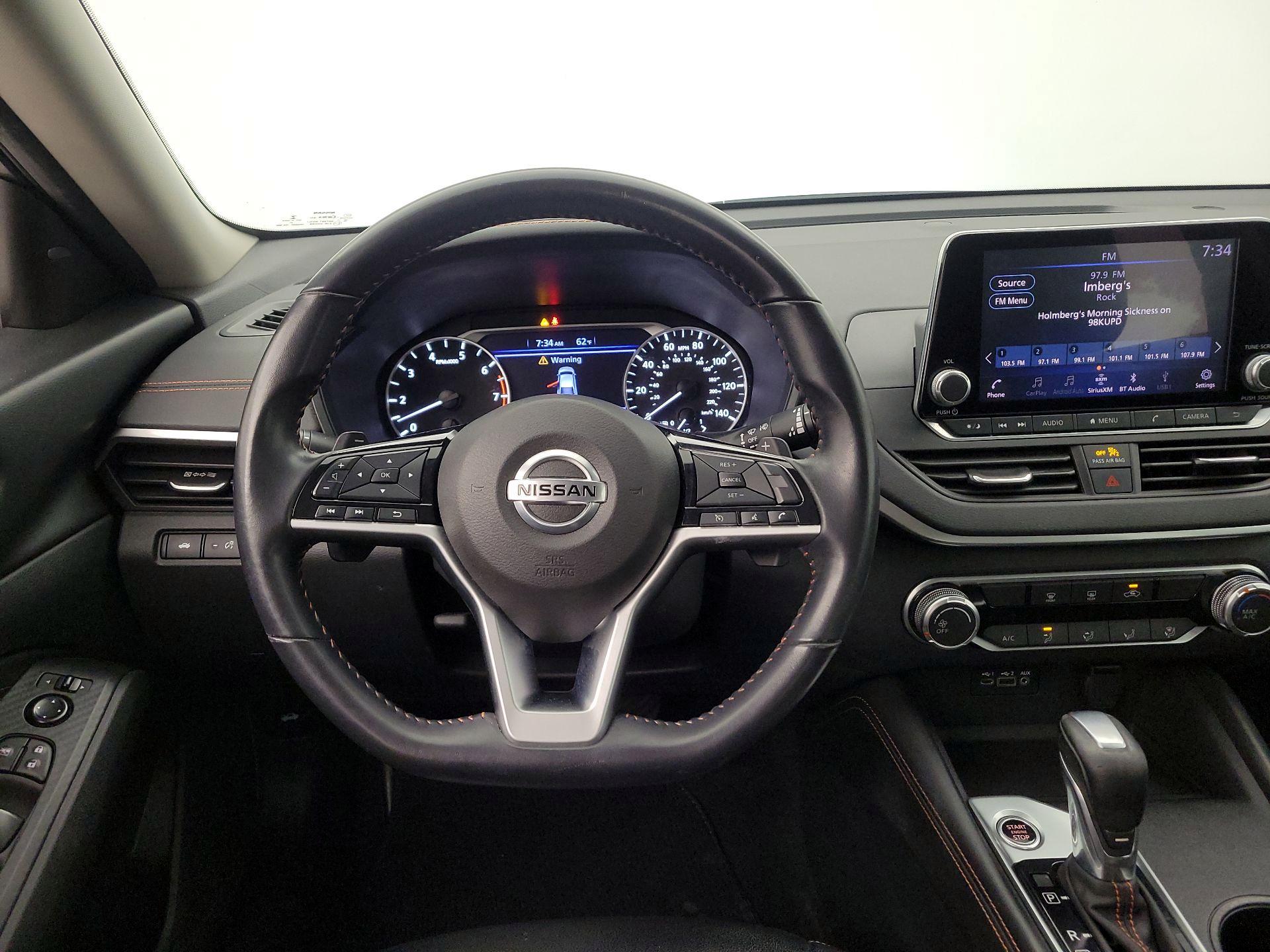 Thumbnail: 2021 Nissan Altima - 10