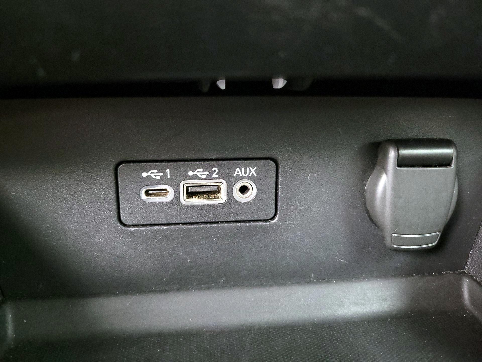 Thumbnail: 2021 Nissan Altima - 18