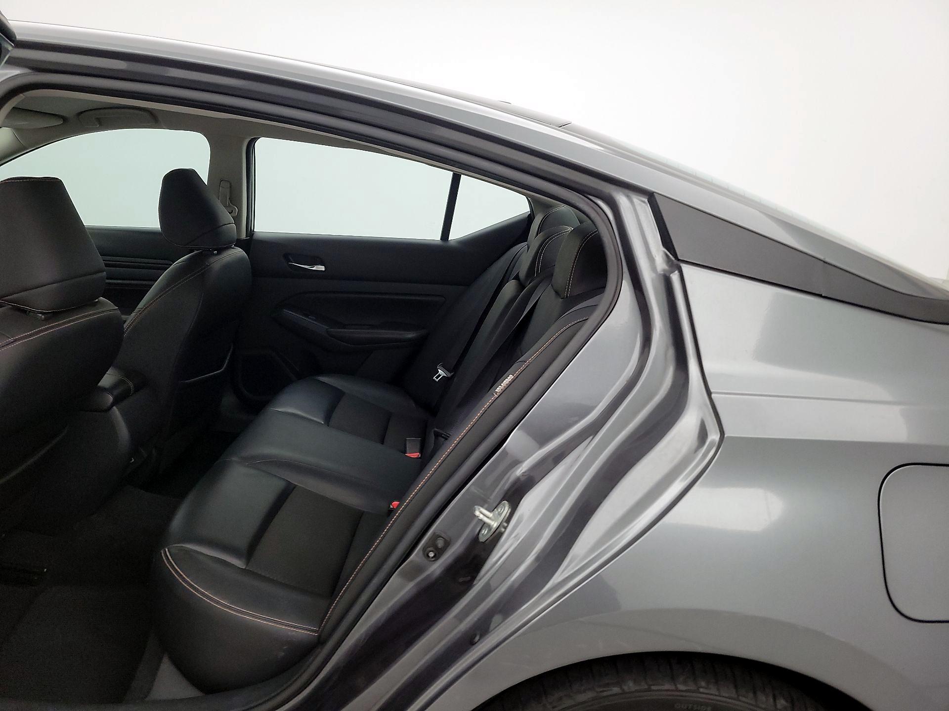 Thumbnail: 2021 Nissan Altima - 19