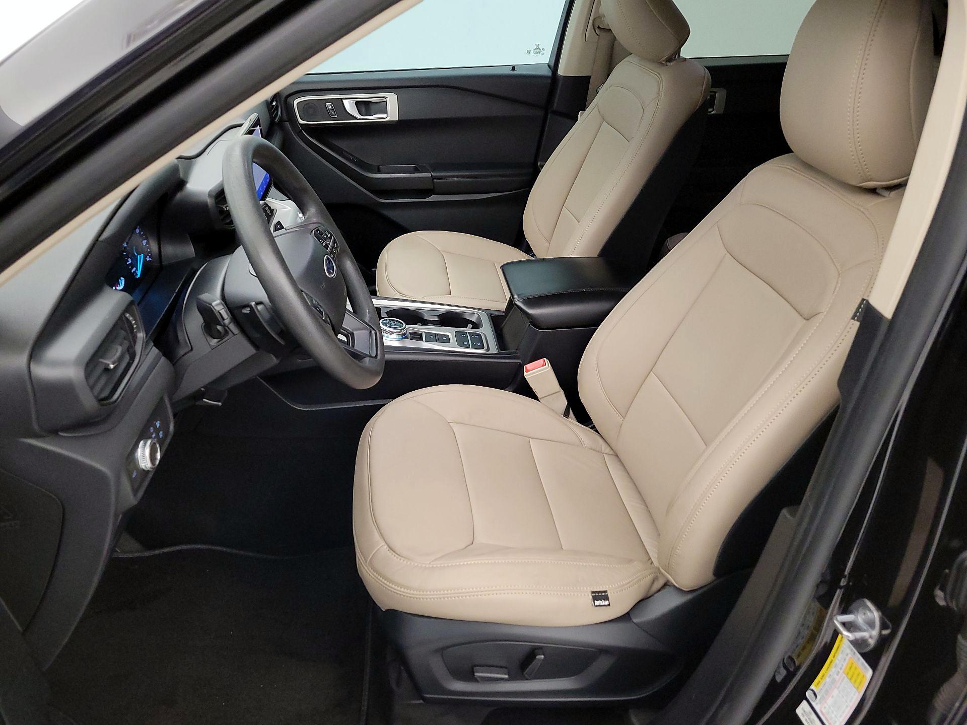 Thumbnail: 2020 Ford Explorer - 11