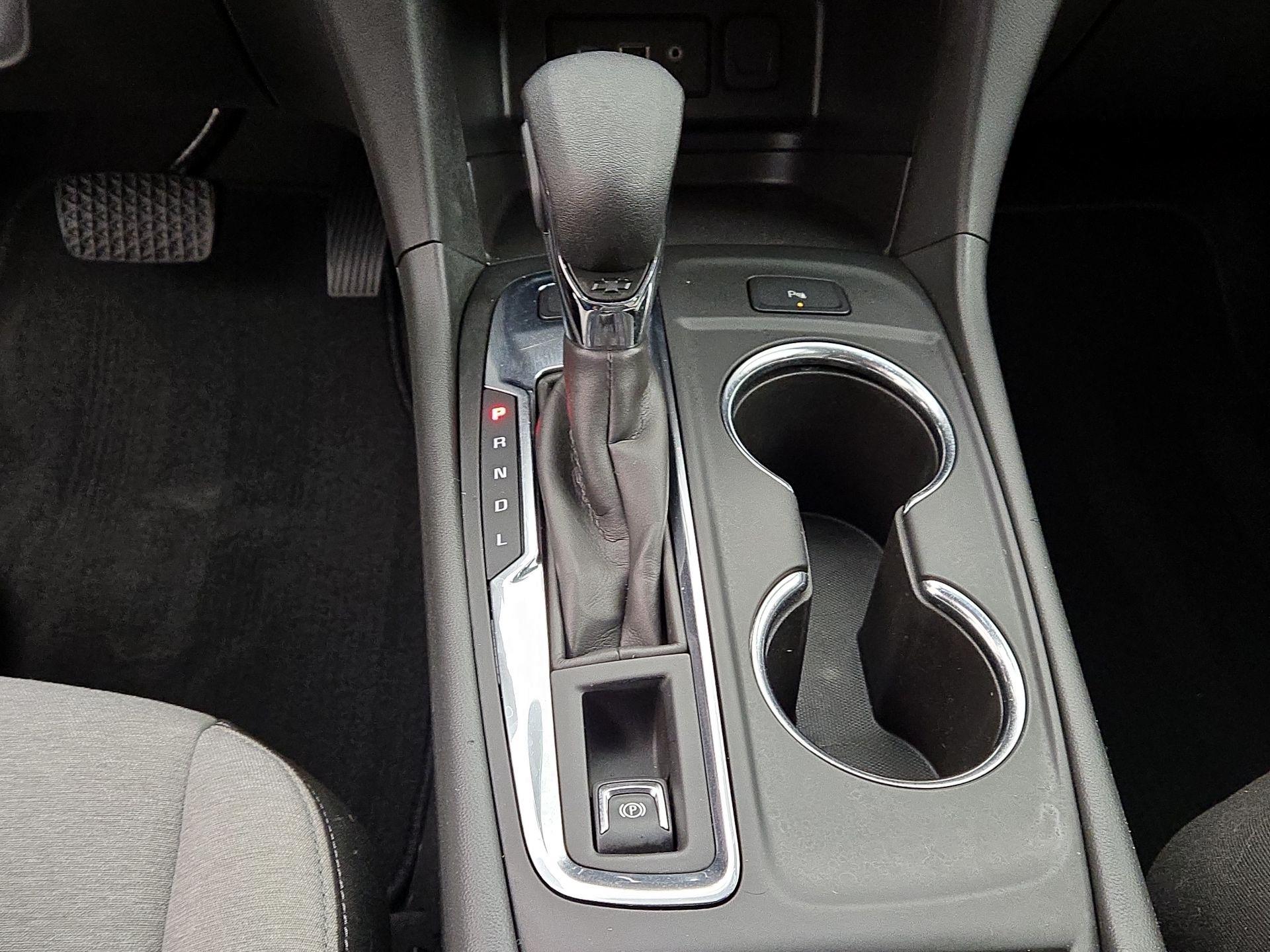 Thumbnail: 2023 Chevrolet Equinox - 17