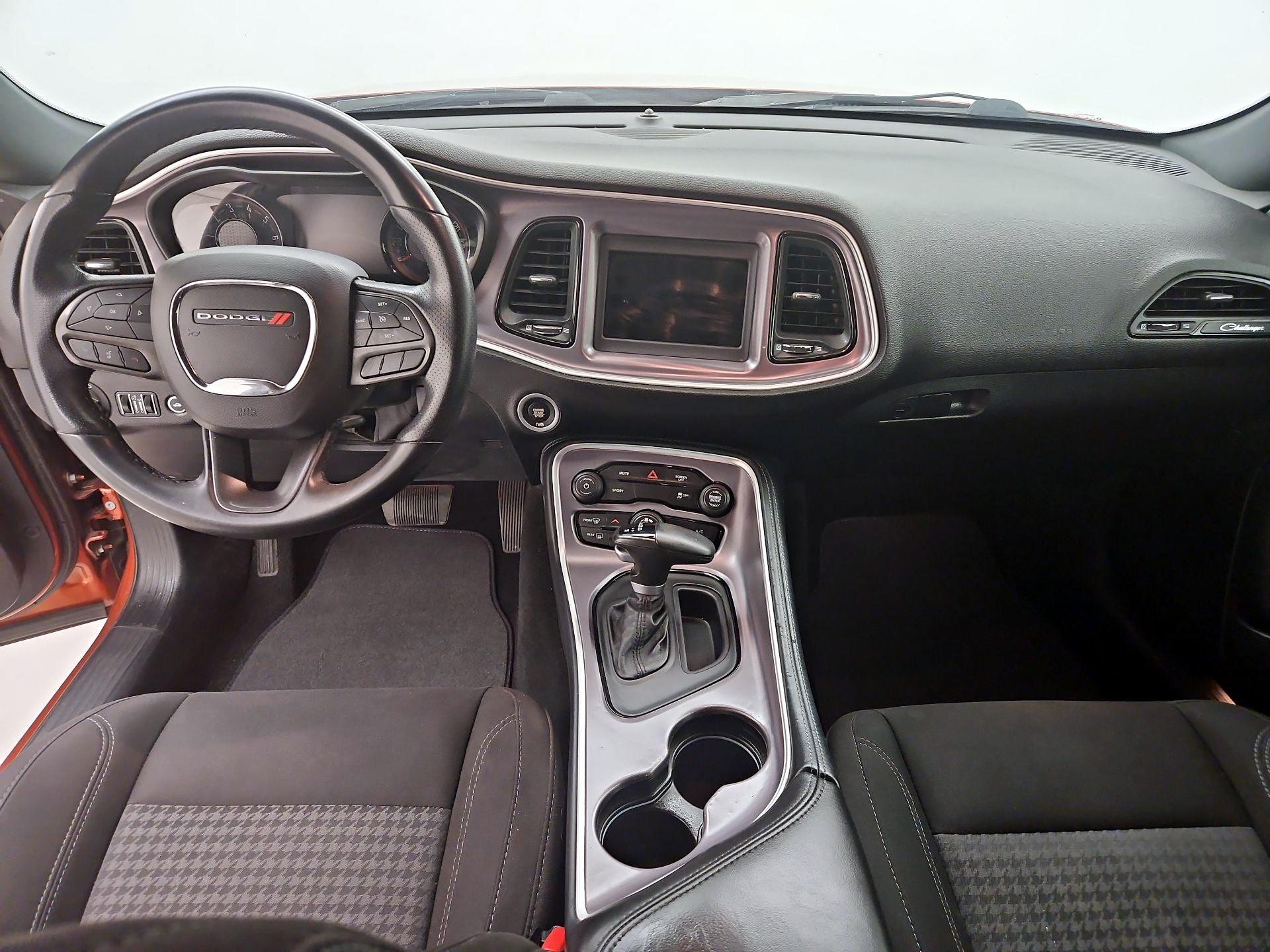 Thumbnail: 2021 Dodge Challenger - 9