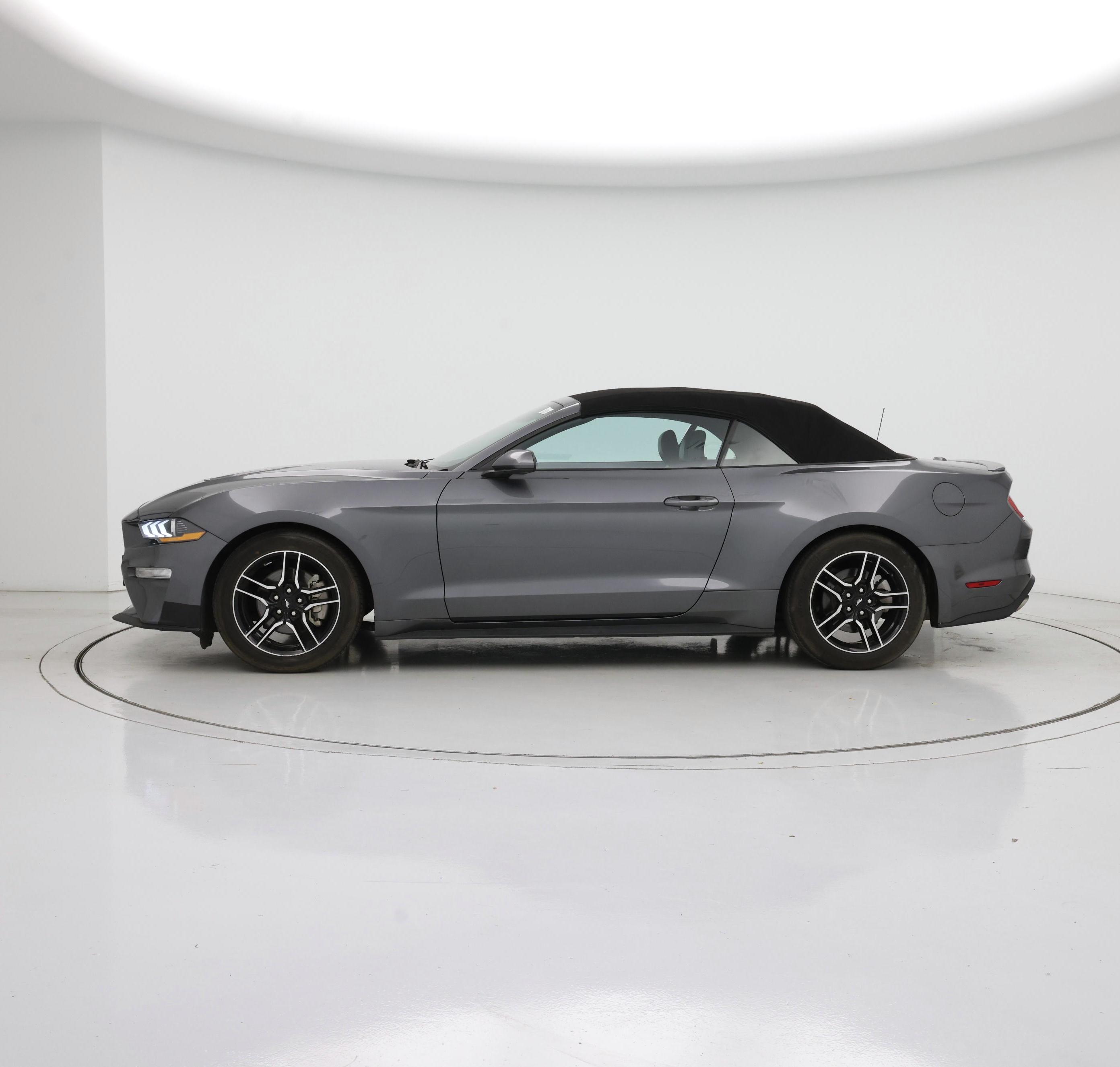 Thumbnail: 2023 Ford Mustang - 3