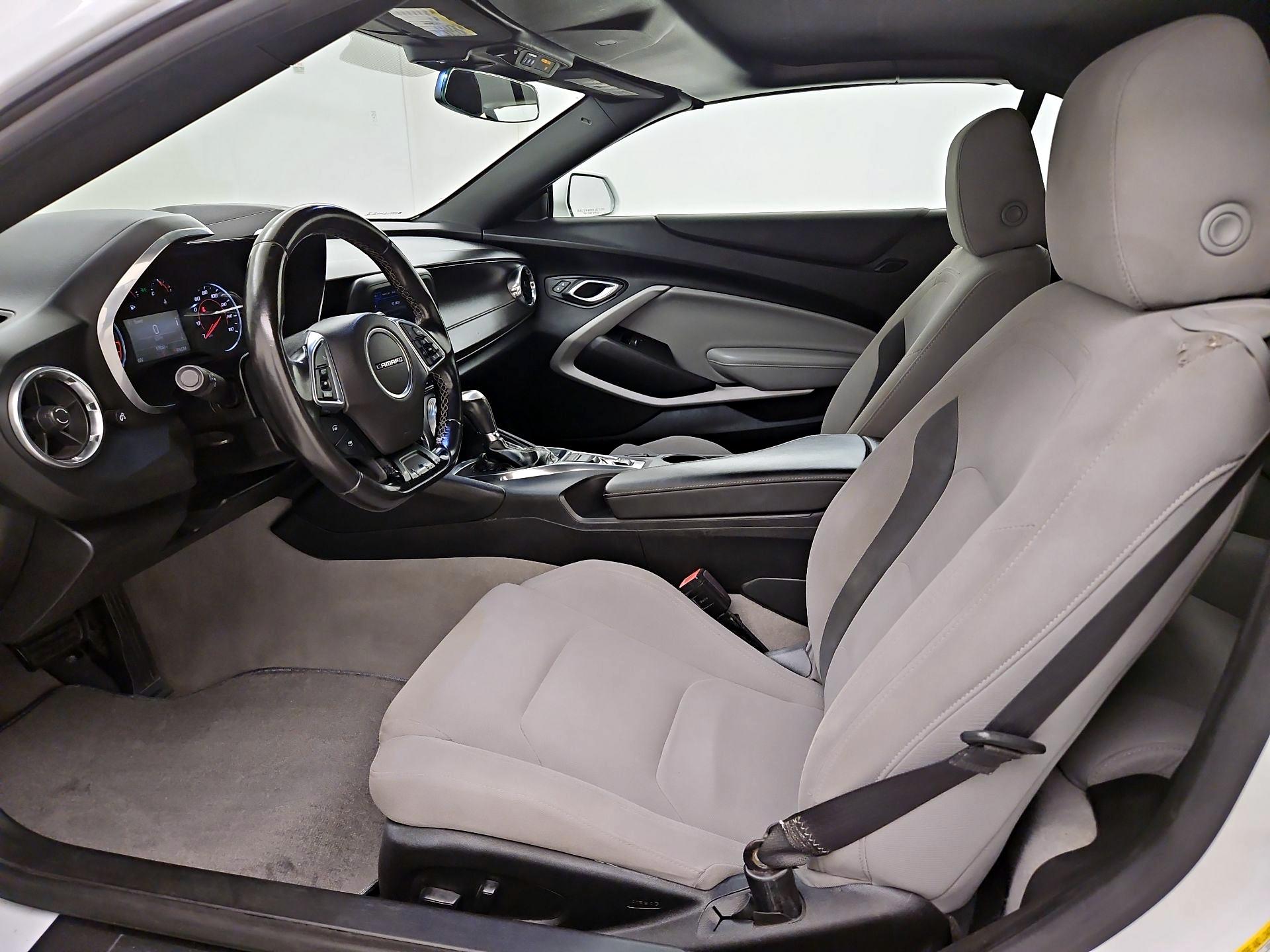 Thumbnail: 2020 Chevrolet Camaro - 11