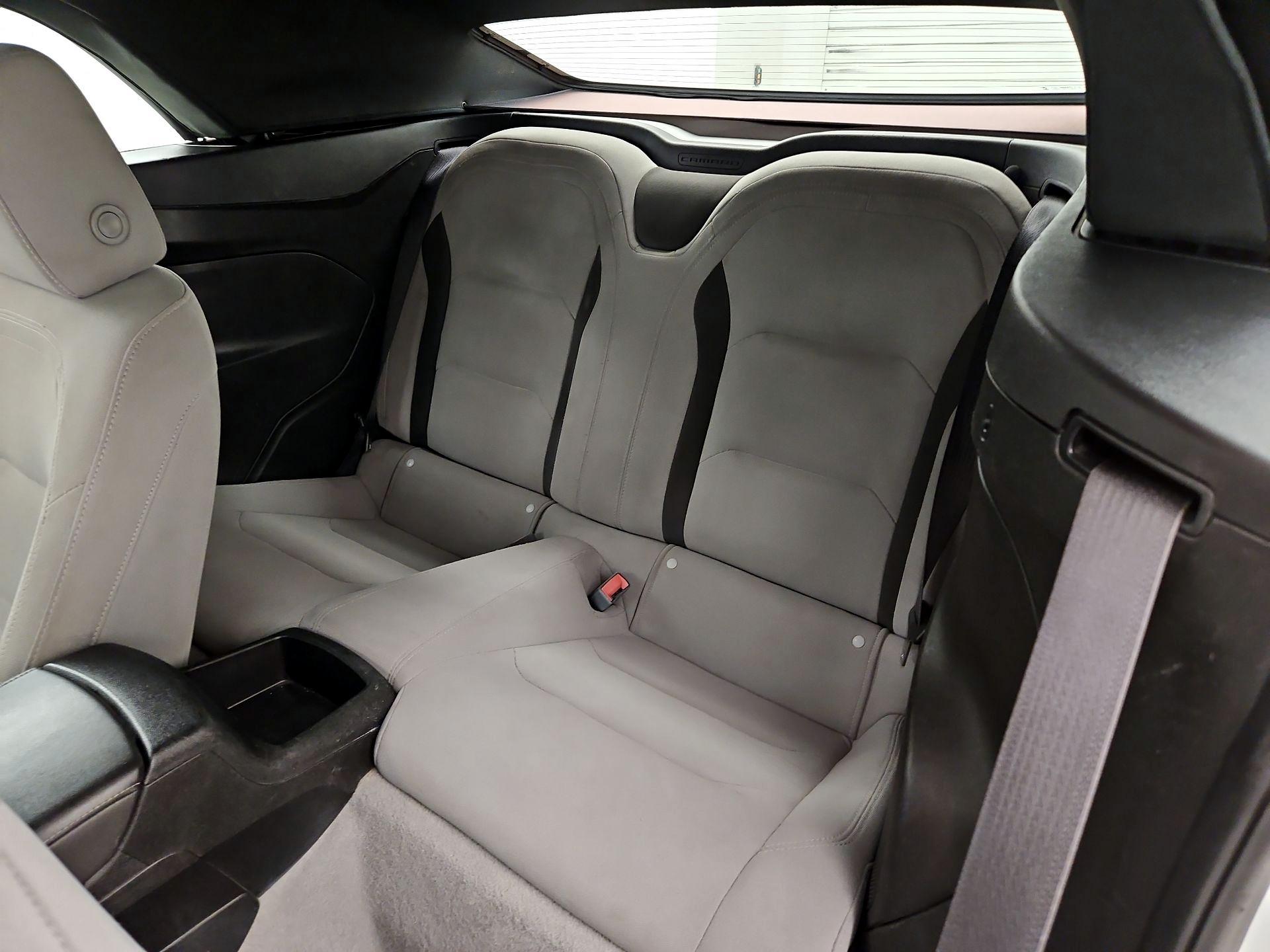 Thumbnail: 2020 Chevrolet Camaro - 17