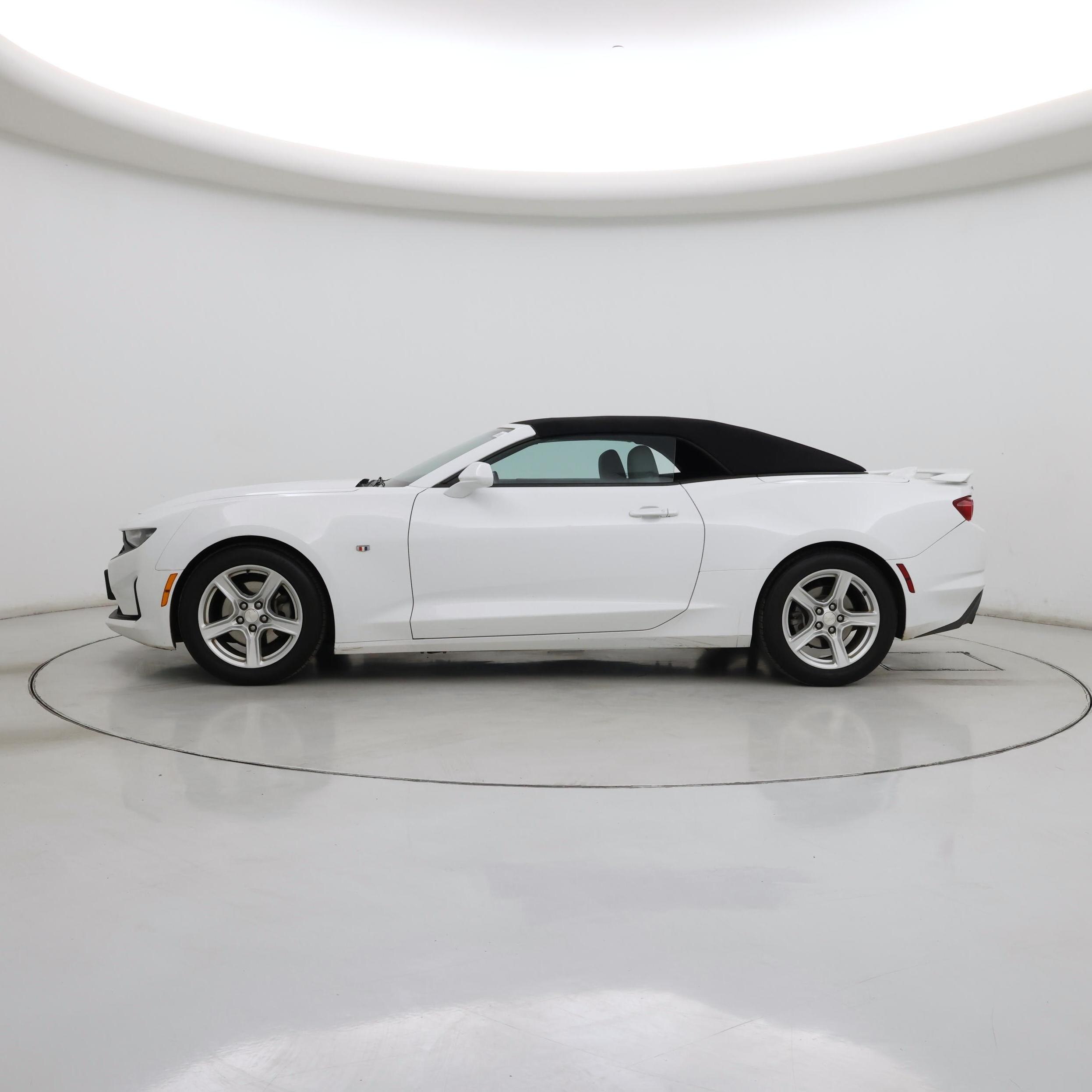 Thumbnail: 2020 Chevrolet Camaro - 3