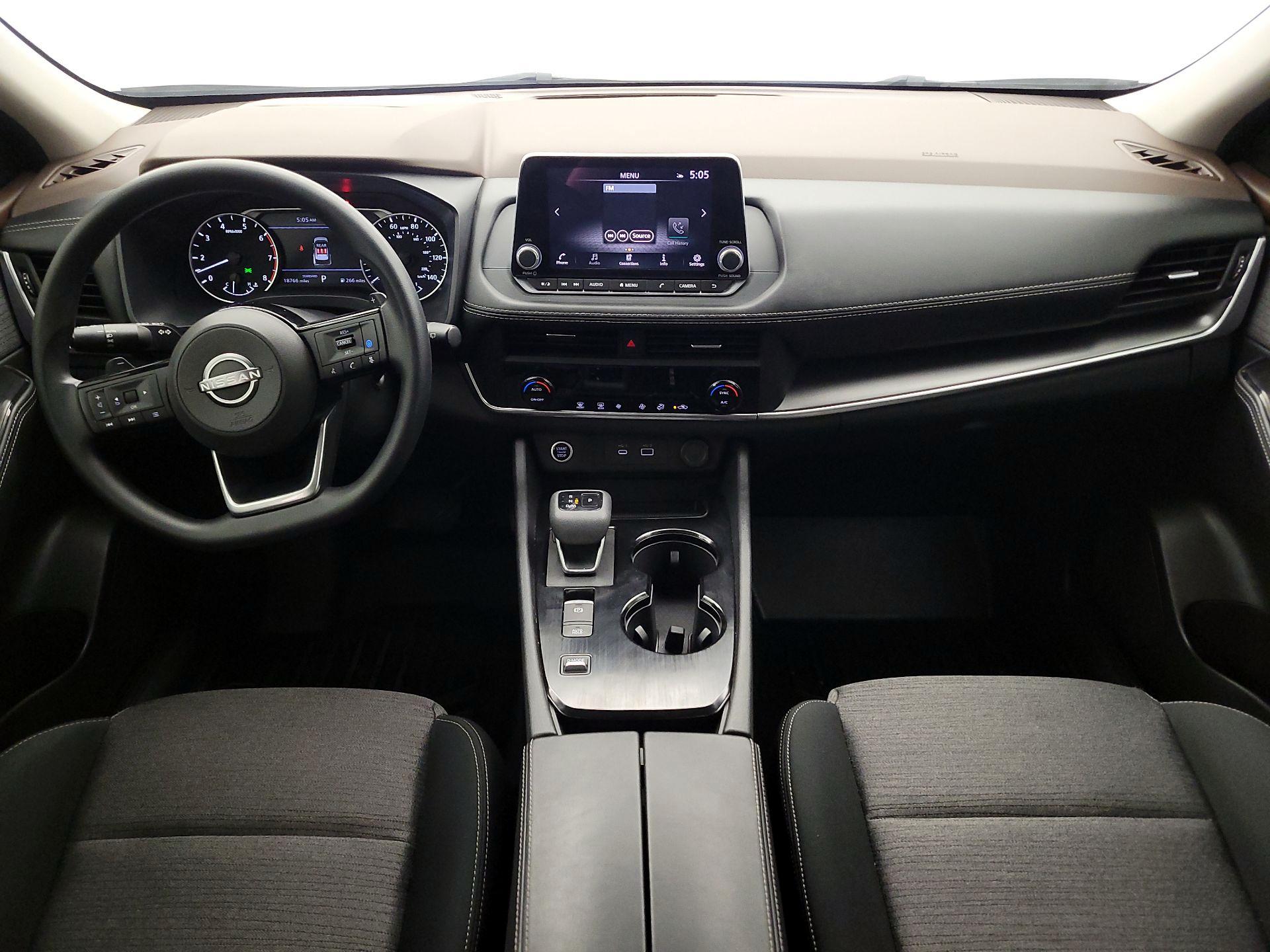 Thumbnail: 2023 Nissan Rogue - 9