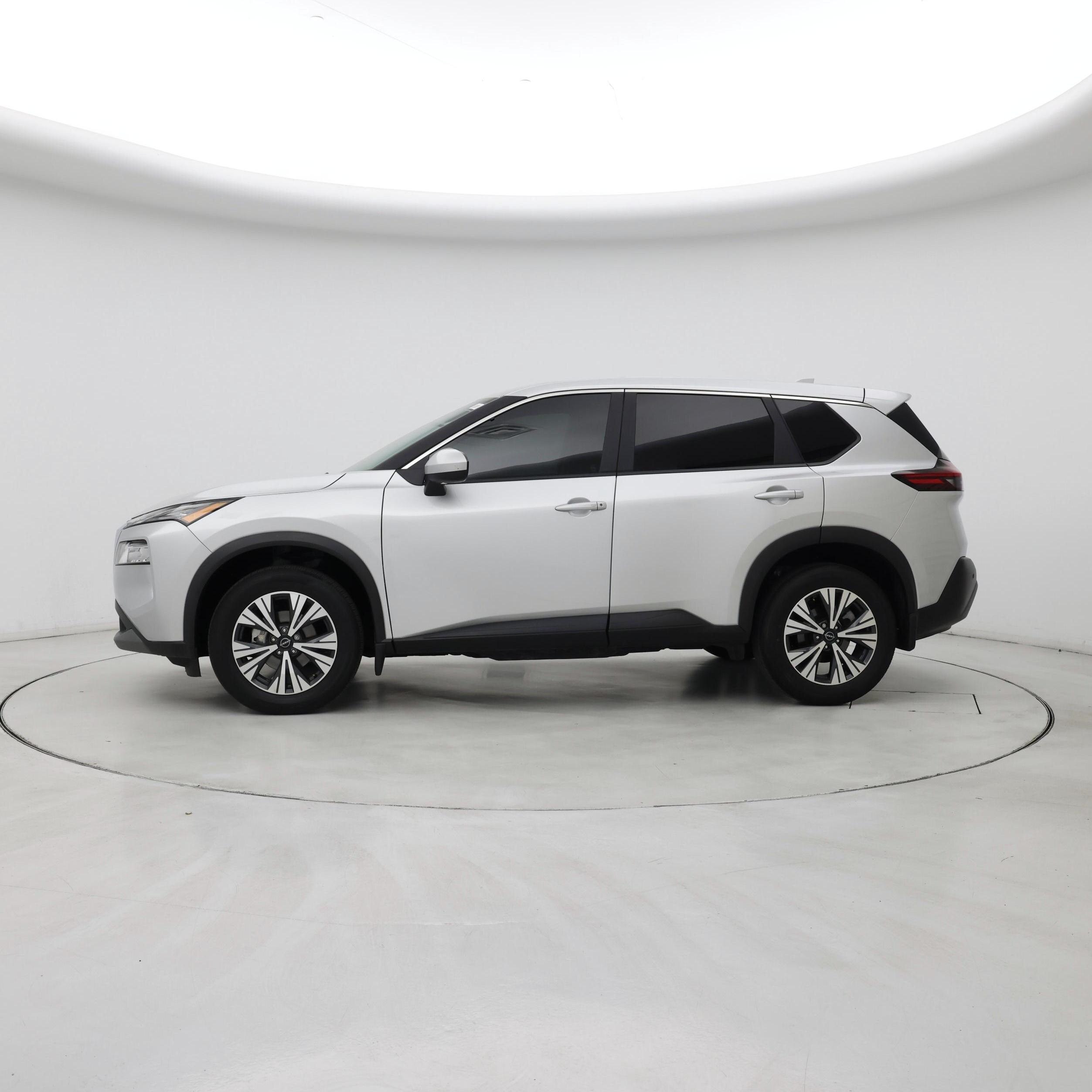 Thumbnail: 2023 Nissan Rogue - 3