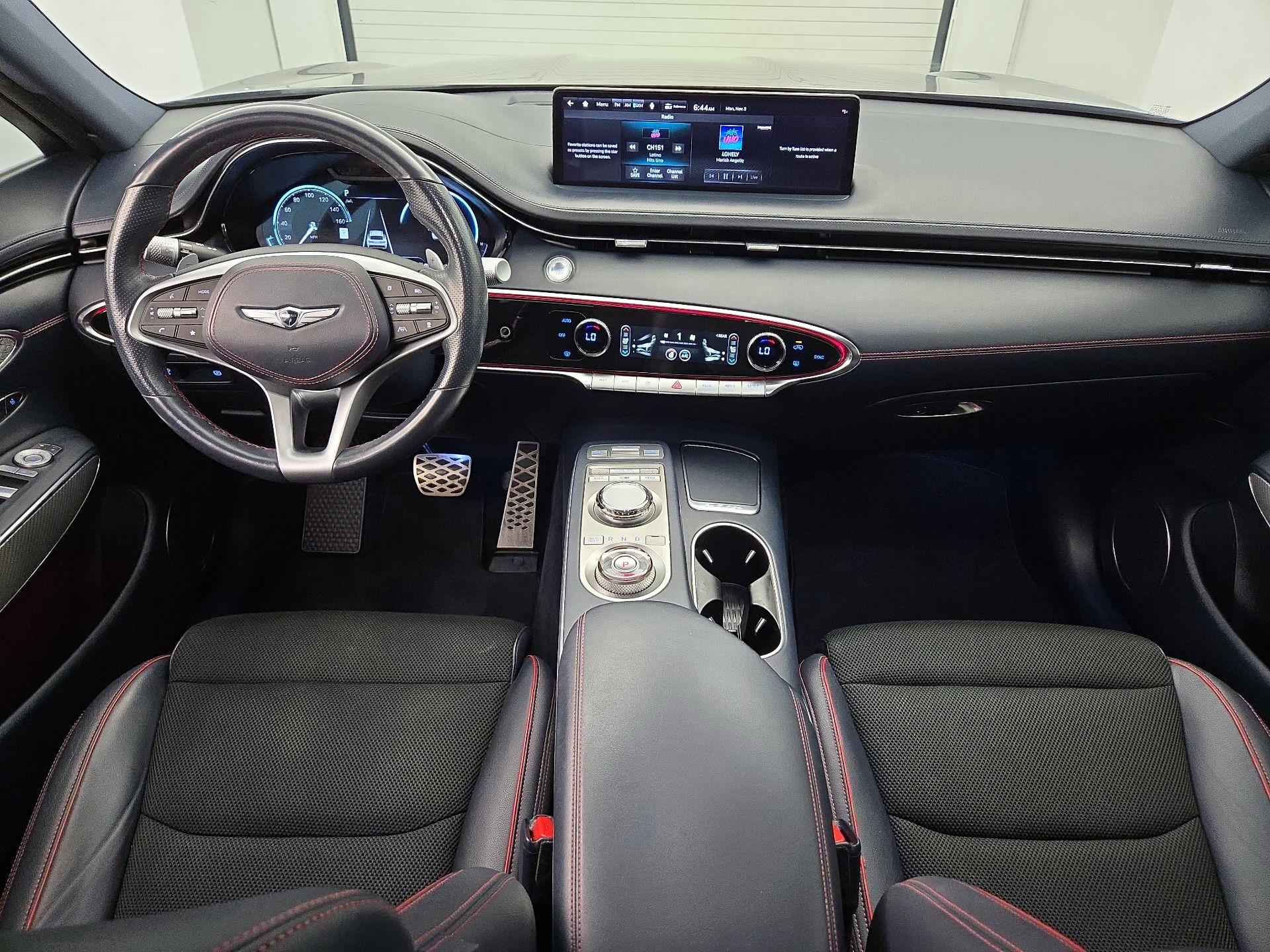 Thumbnail: 2023 Genesis GV70 - 9