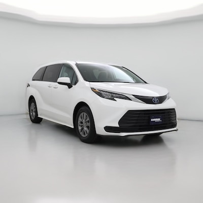 2024 Toyota Sienna Hybrid LE