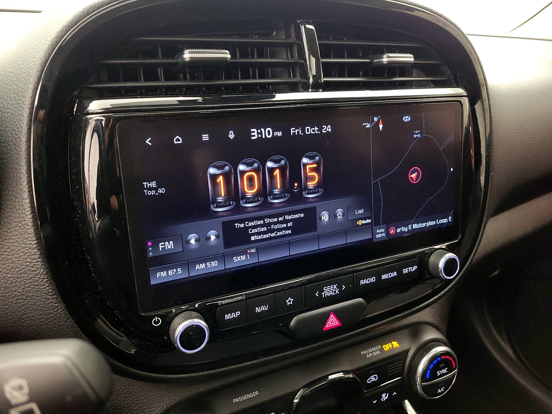 Thumbnail: 2023 Kia Soul - 16