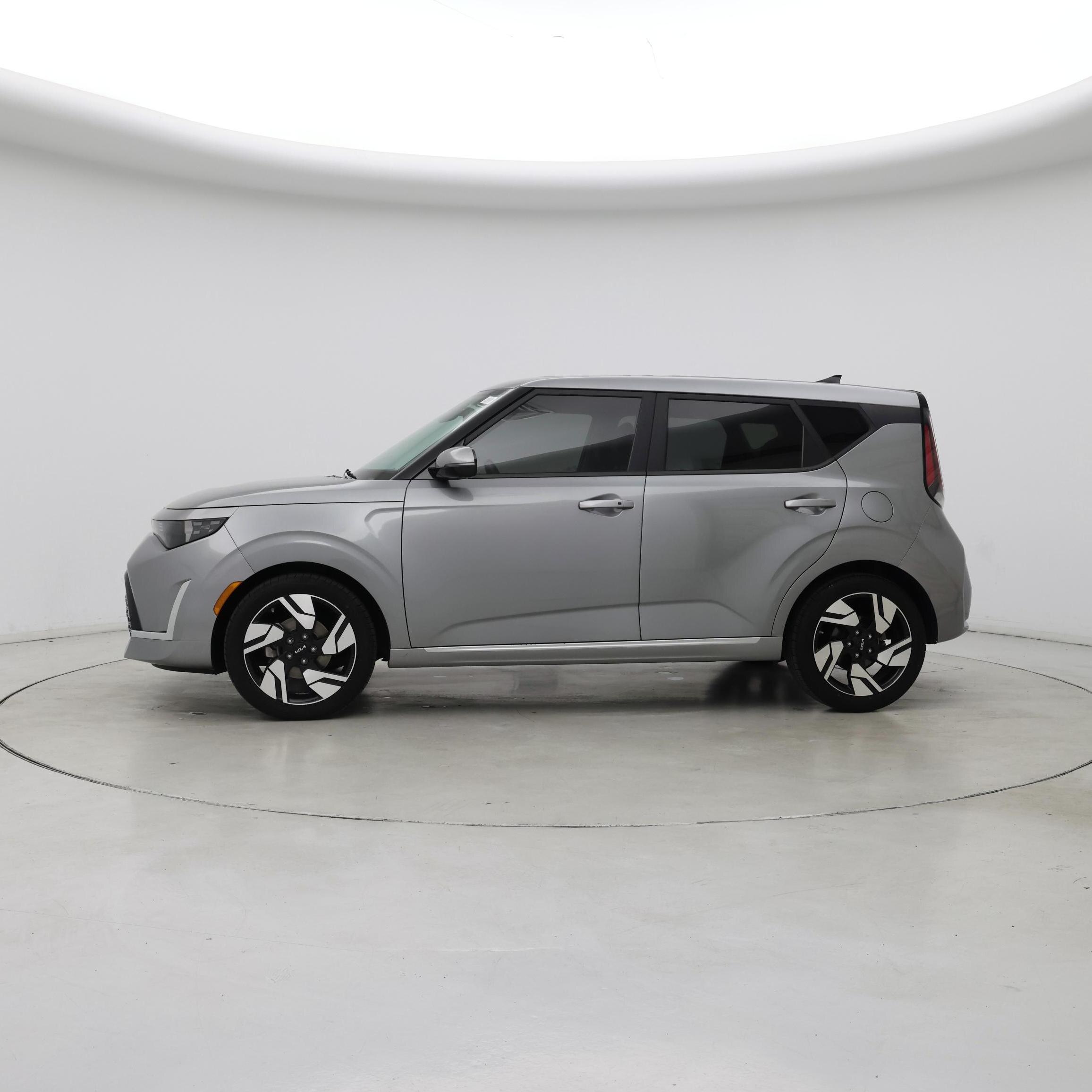 Thumbnail: 2023 Kia Soul - 3