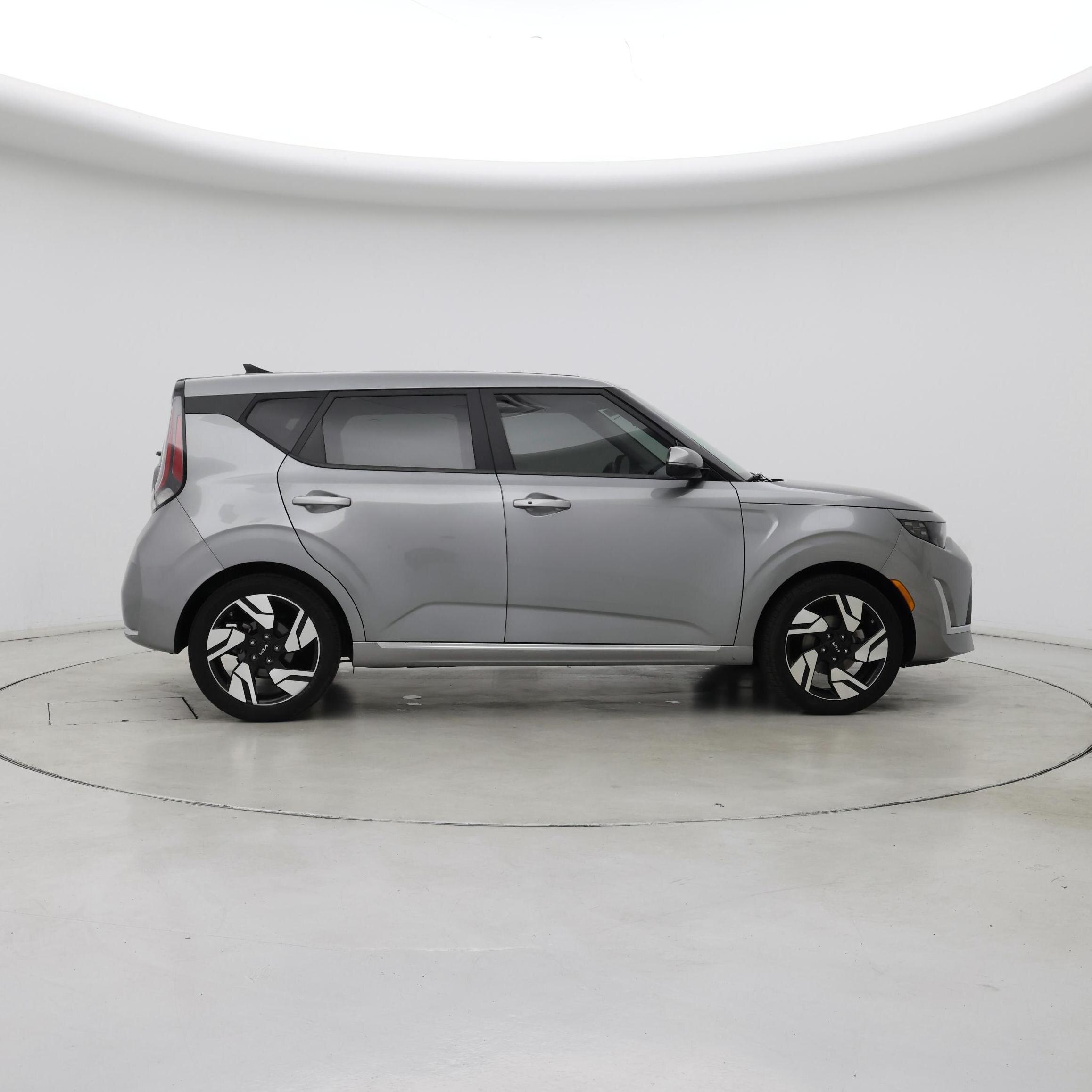 Thumbnail: 2023 Kia Soul - 7