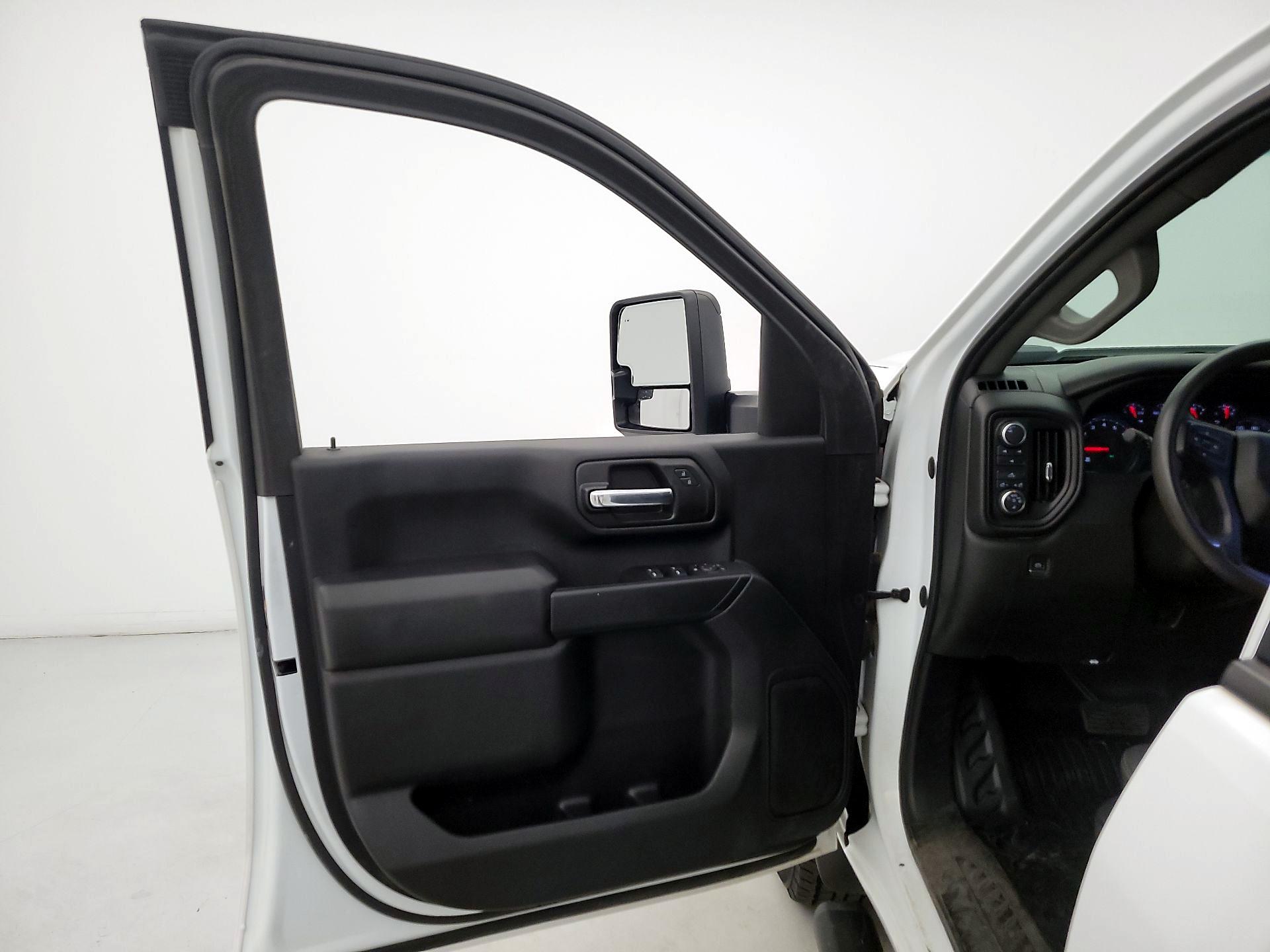 Thumbnail: 2023 Chevrolet Silverado 2500 - 12