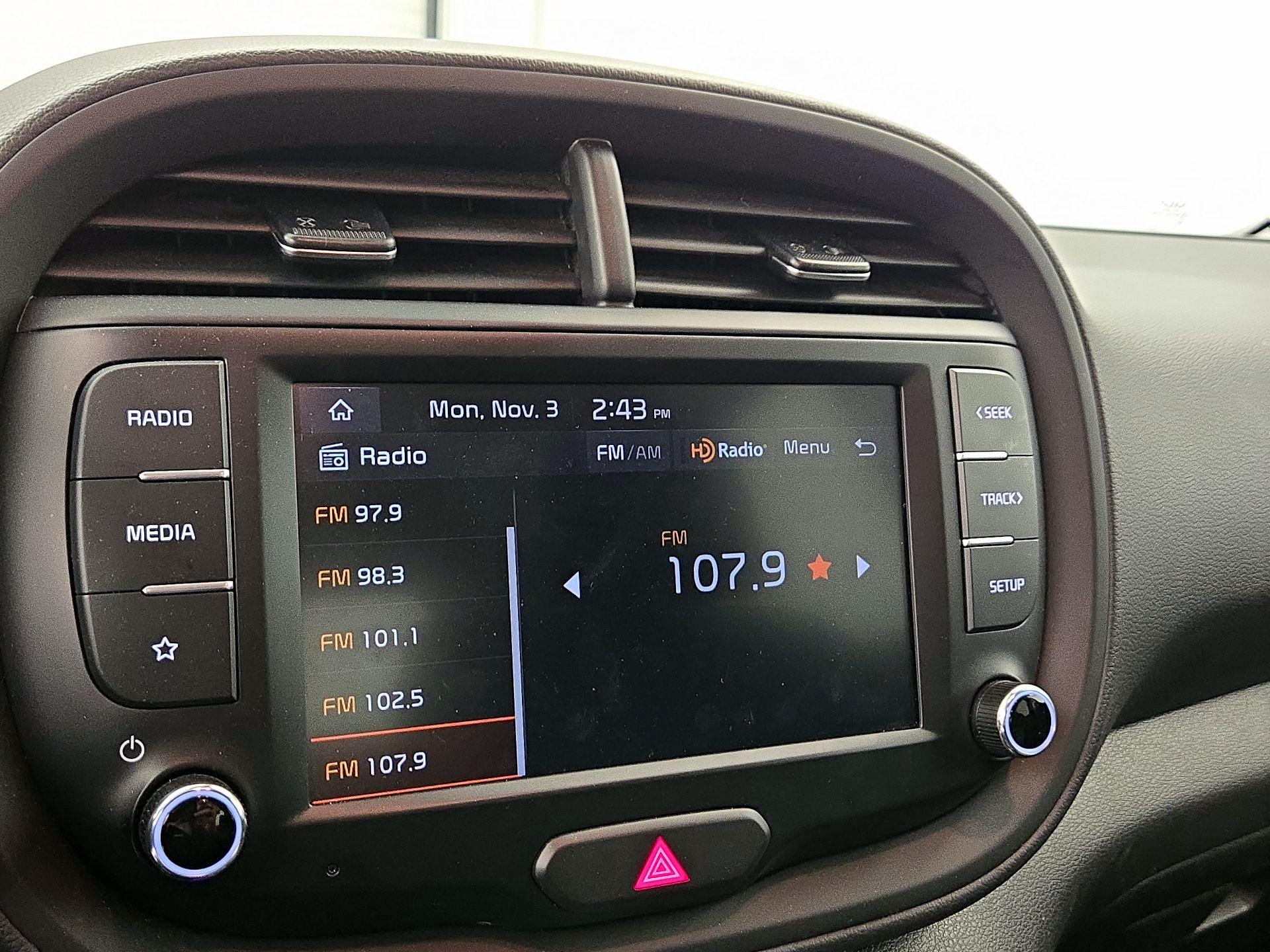 Thumbnail: 2023 Kia Soul - 15