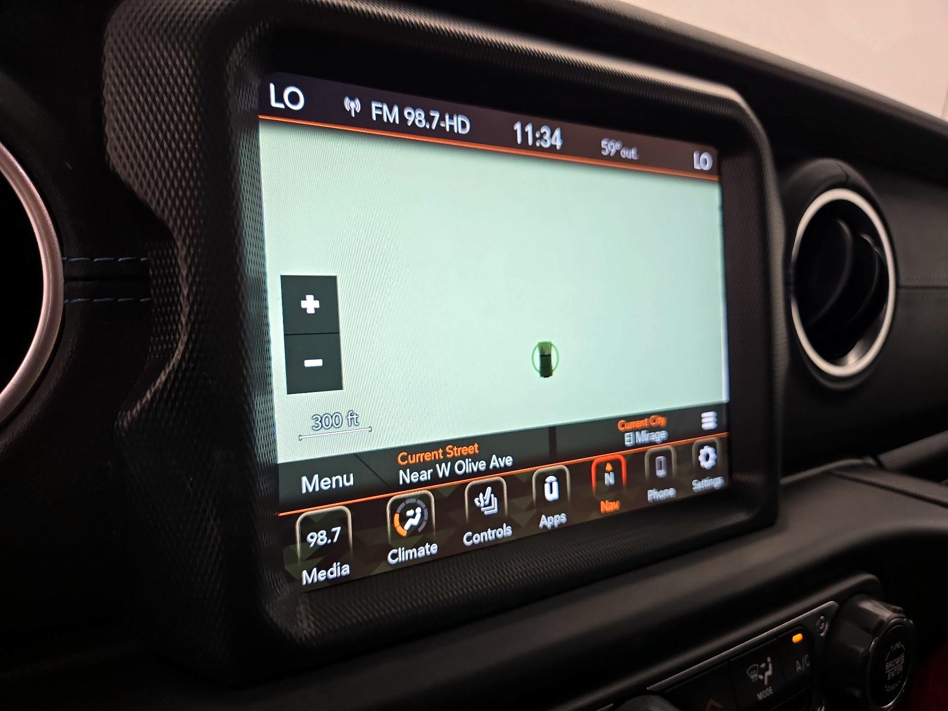 Thumbnail: 2022 Jeep Wrangler - 14