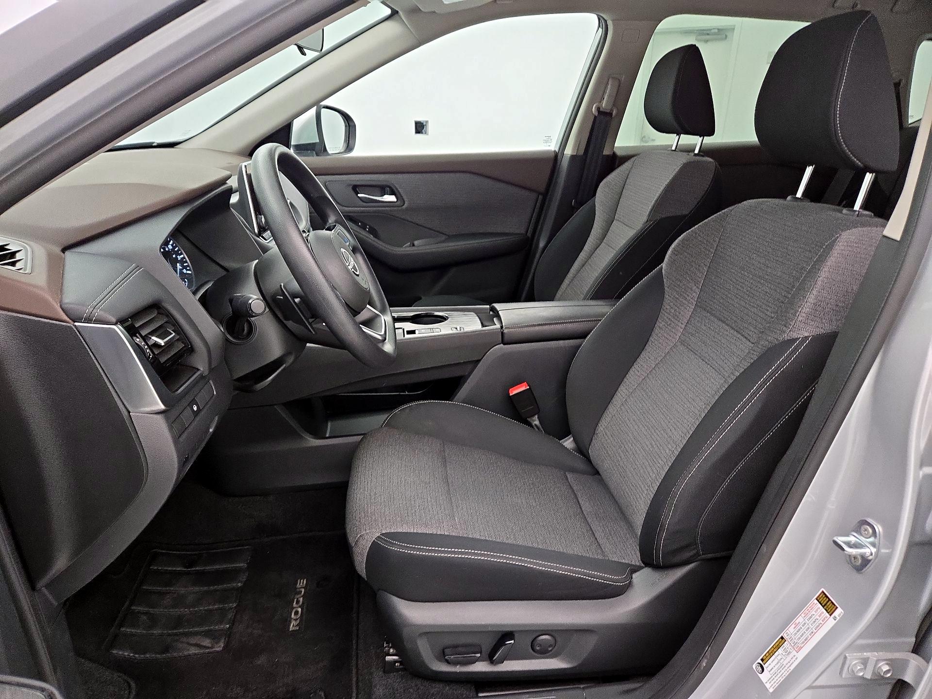 Thumbnail: 2022 Nissan Rogue - 11