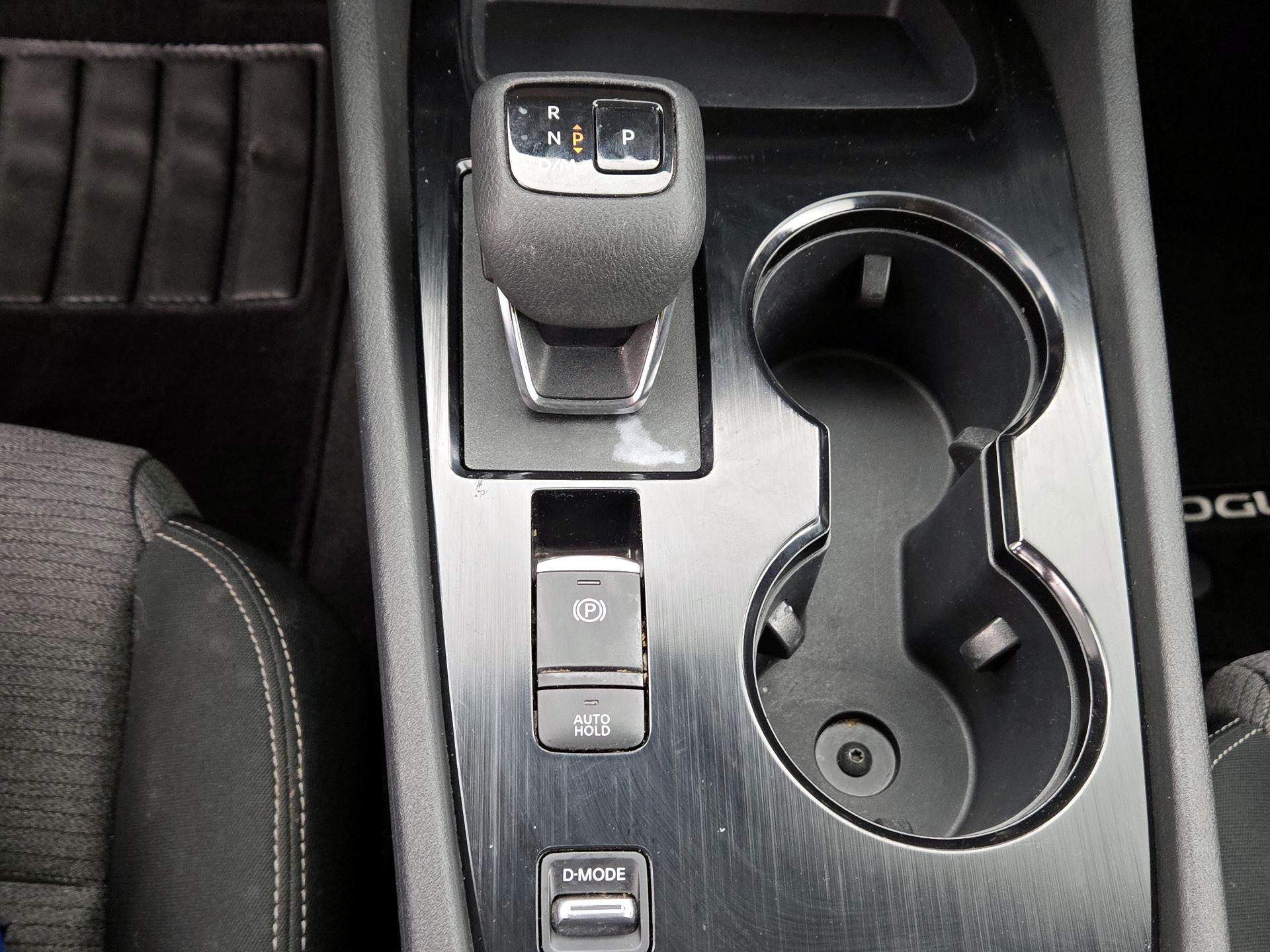 Thumbnail: 2022 Nissan Rogue - 17