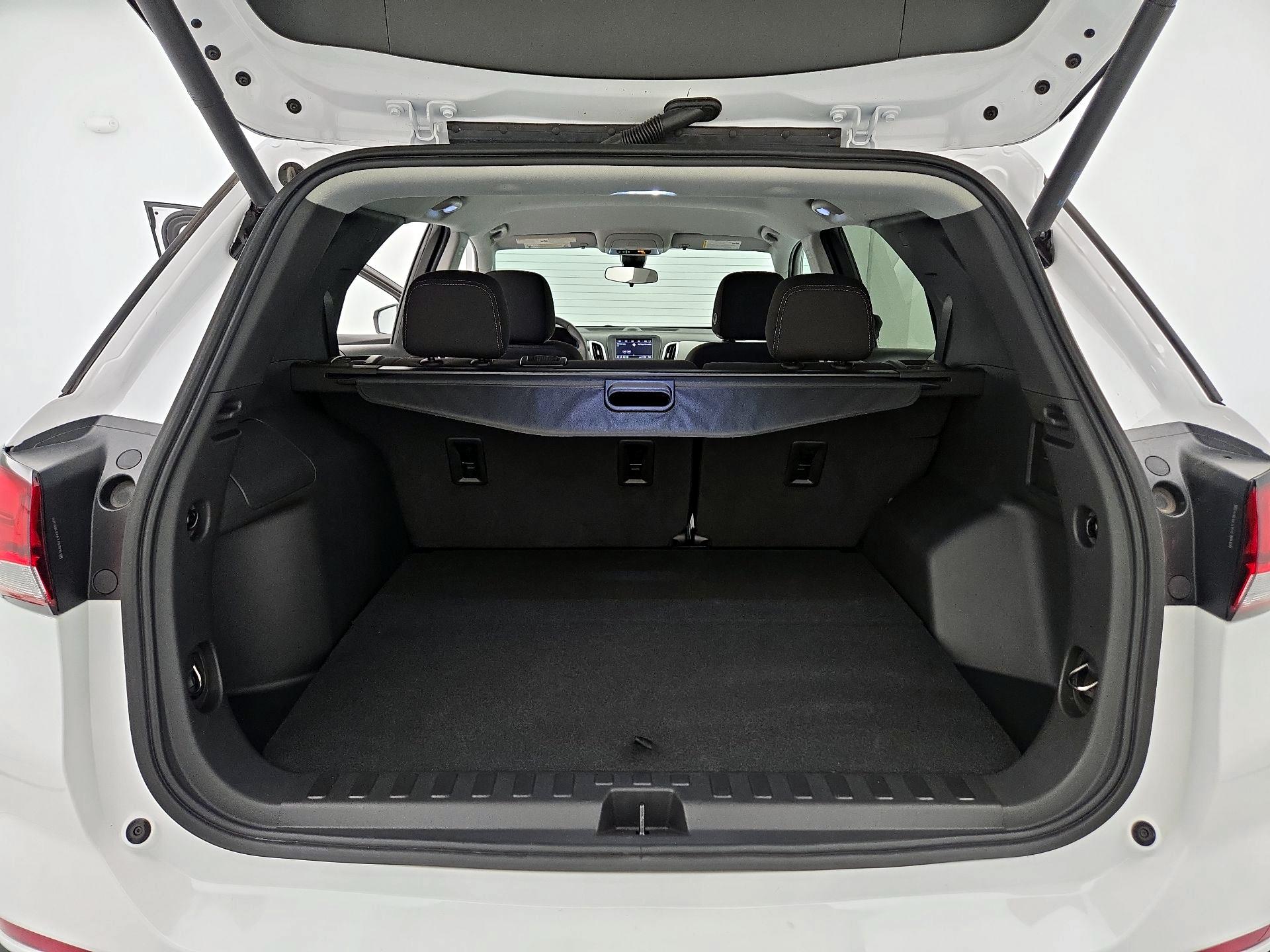 Thumbnail: 2023 Chevrolet Equinox - 20