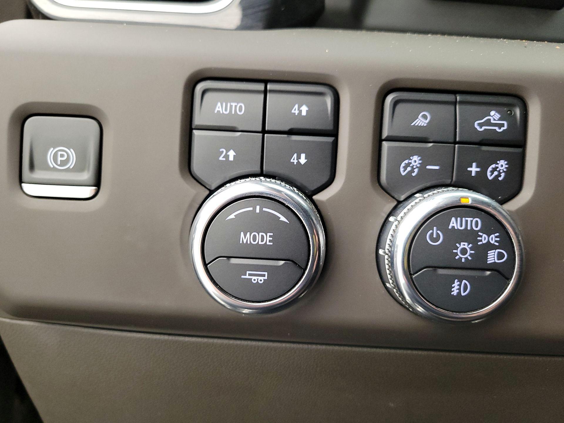 Thumbnail: 2023 GMC Sierra 1500 - 13