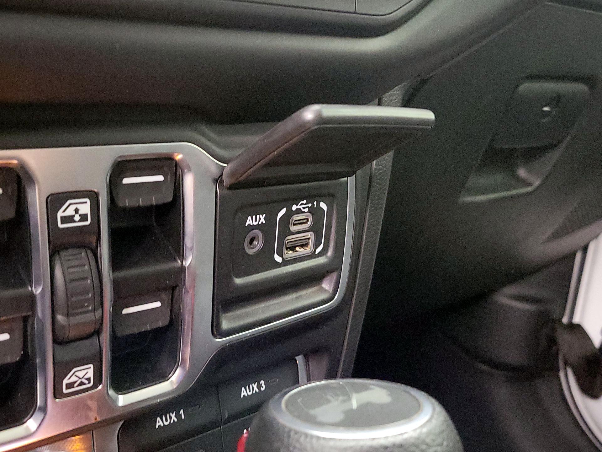 Thumbnail: 2023 Jeep Wrangler - 18