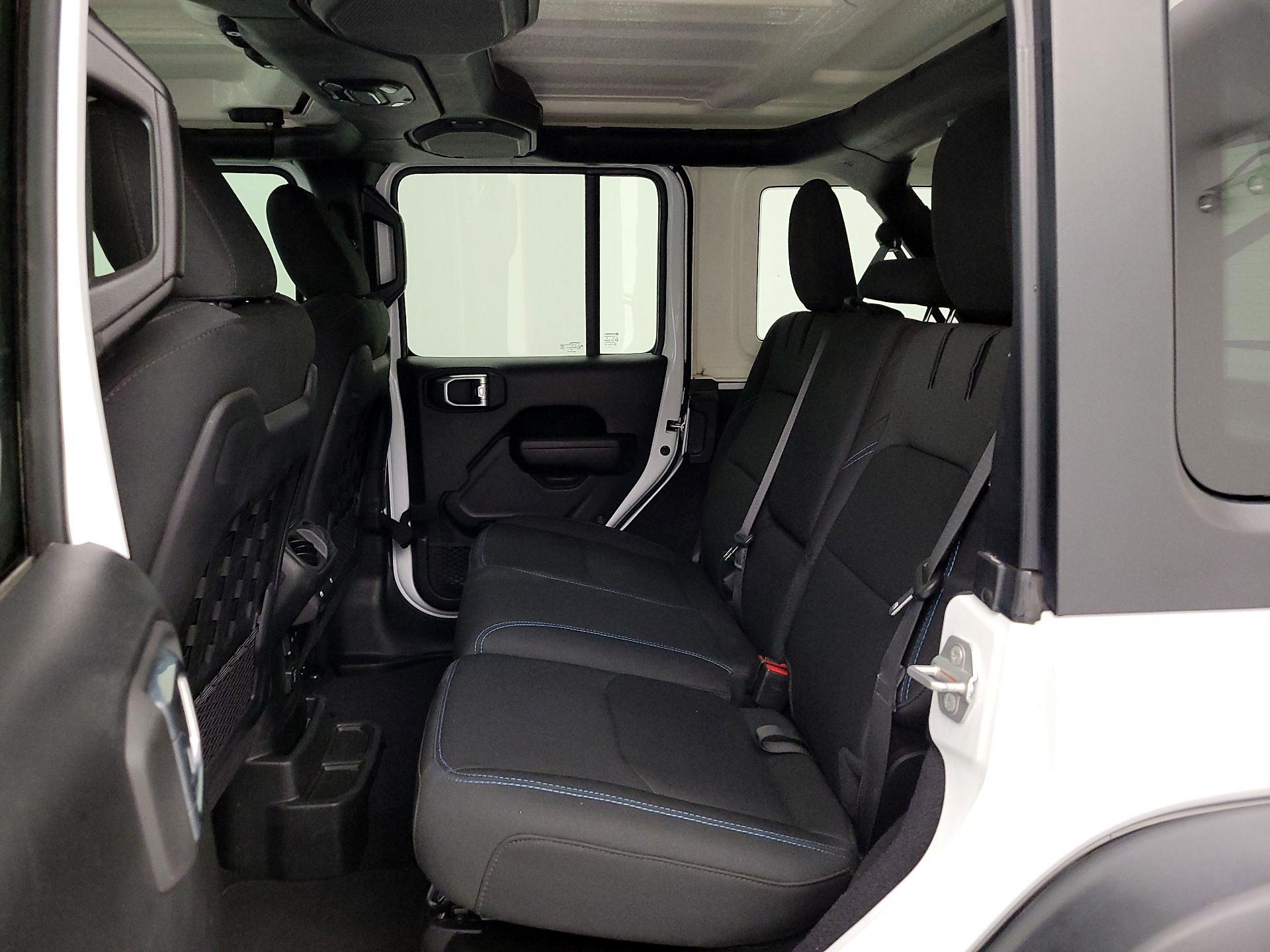 Thumbnail: 2023 Jeep Wrangler - 19