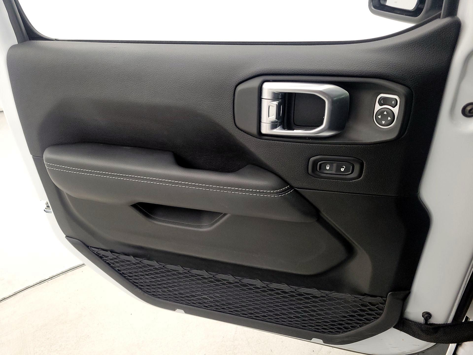 Thumbnail: 2023 Jeep Wrangler - 12