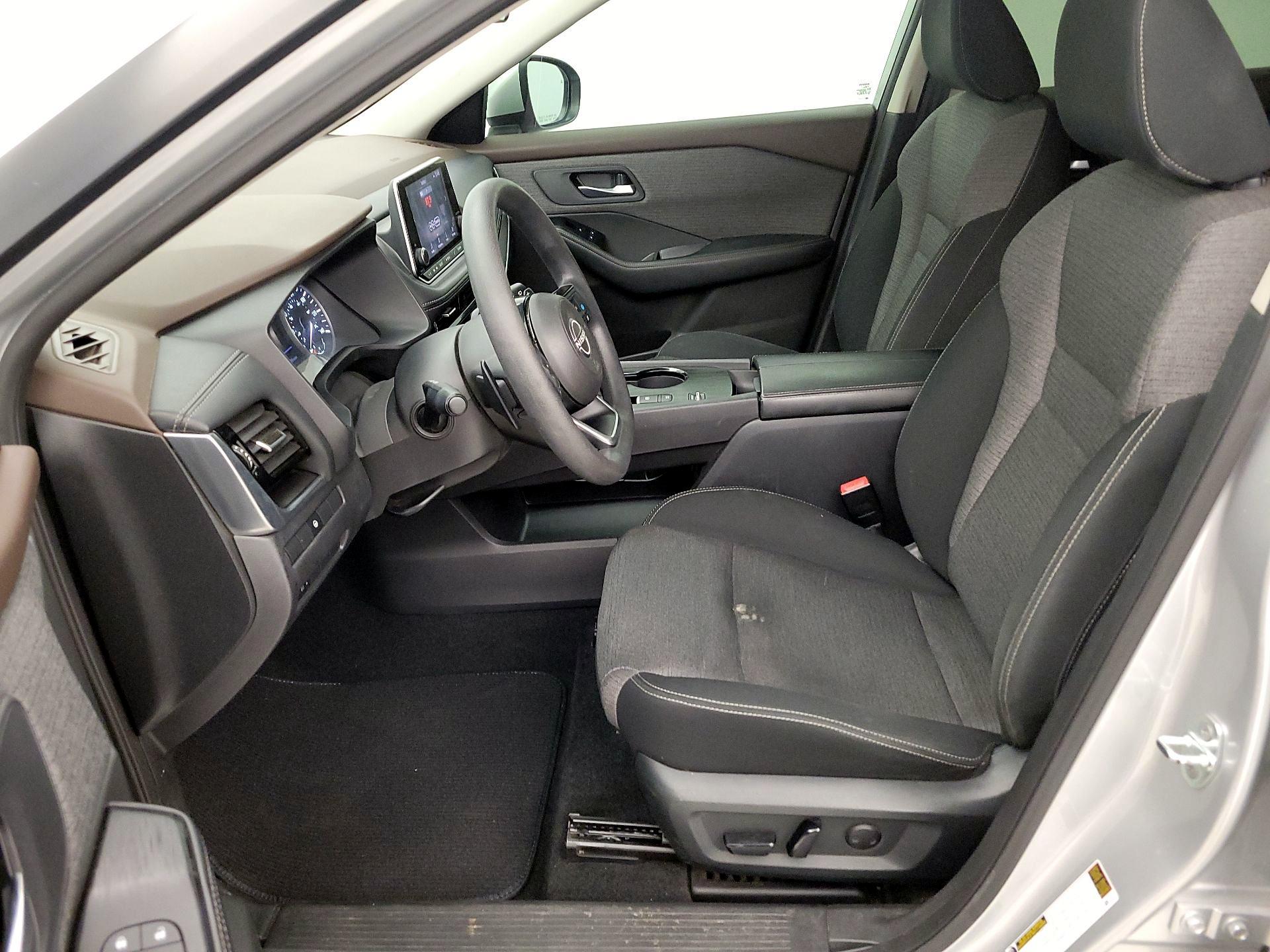 Thumbnail: 2022 Nissan Rogue - 11