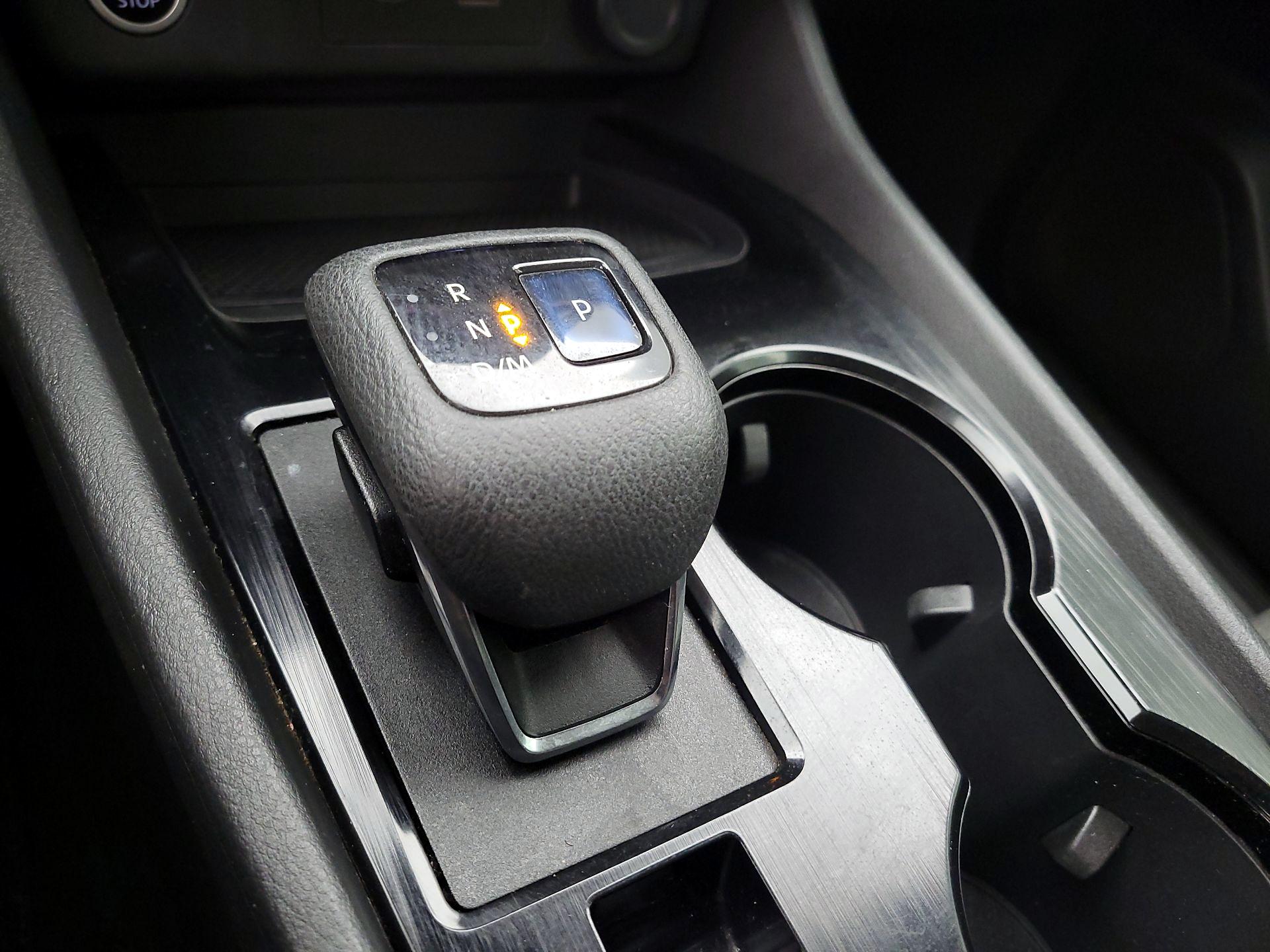 Thumbnail: 2022 Nissan Rogue - 17