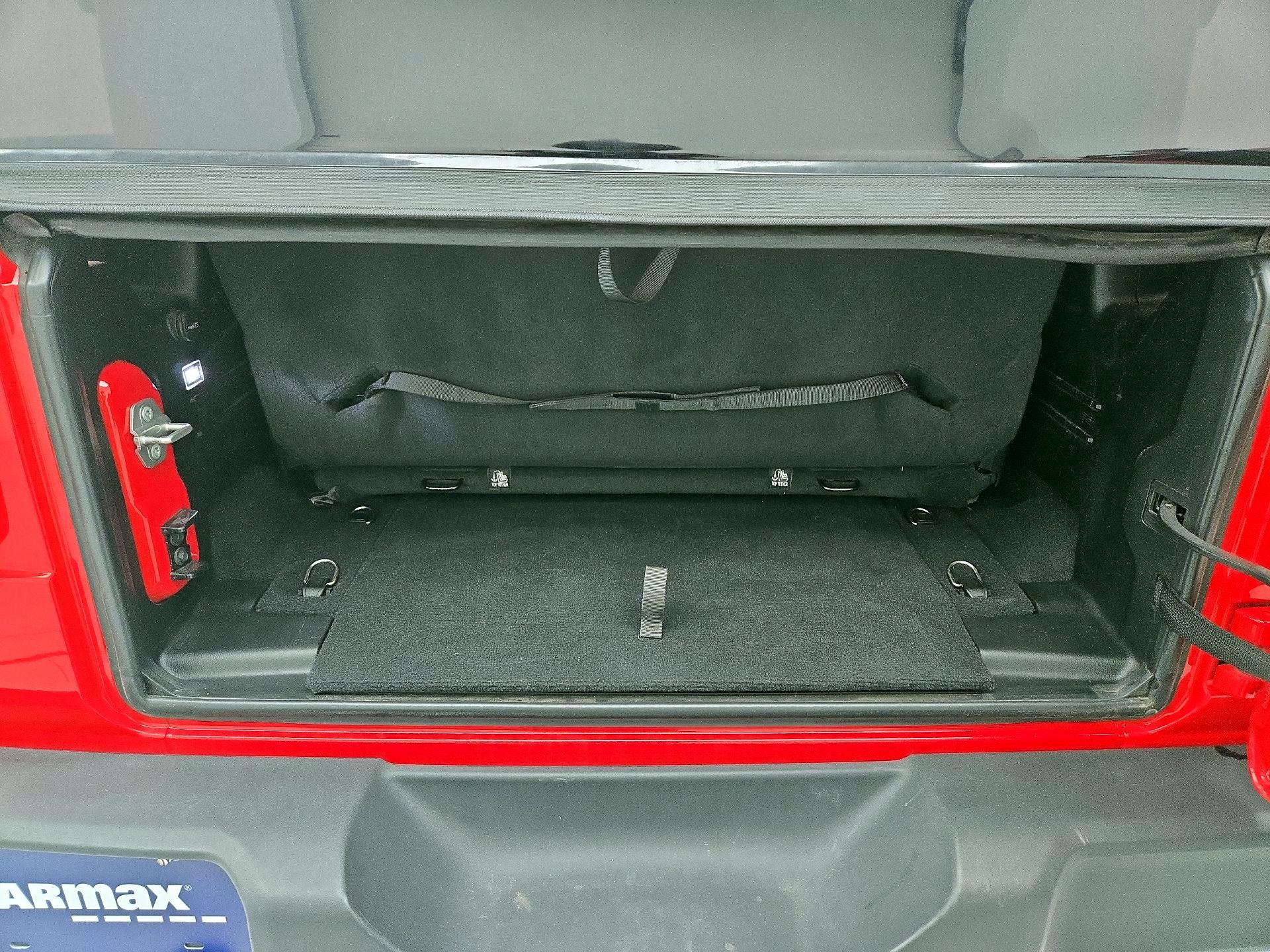 Thumbnail: 2022 Jeep Wrangler - 20