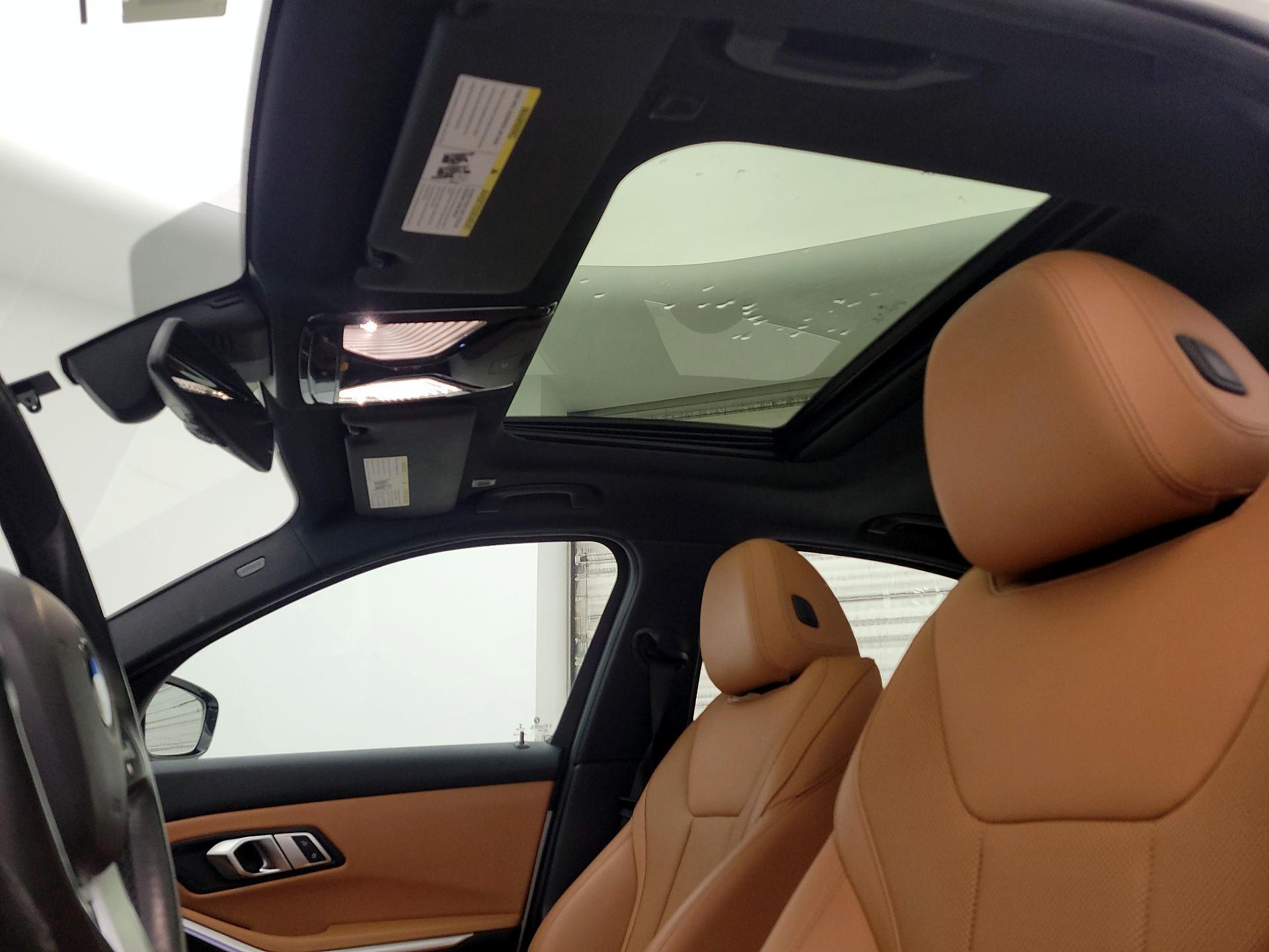 Thumbnail: 2022 BMW 3 Series - 20