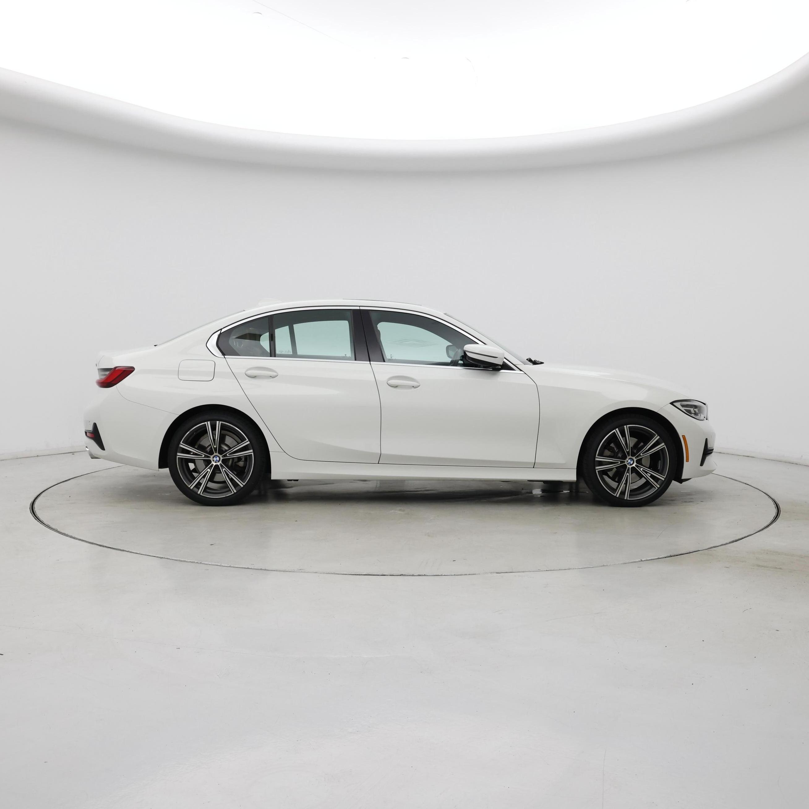 Thumbnail: 2022 BMW 3 Series - 7