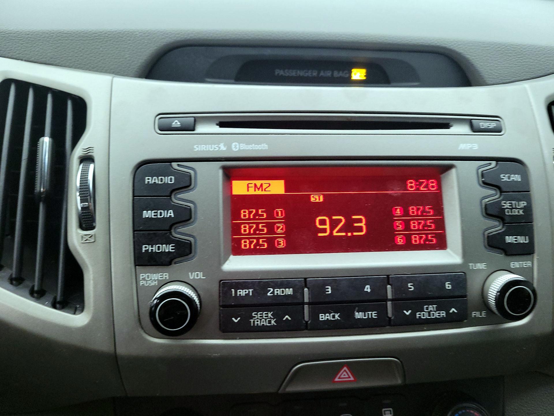 Thumbnail: 2015 Kia Sportage - 14