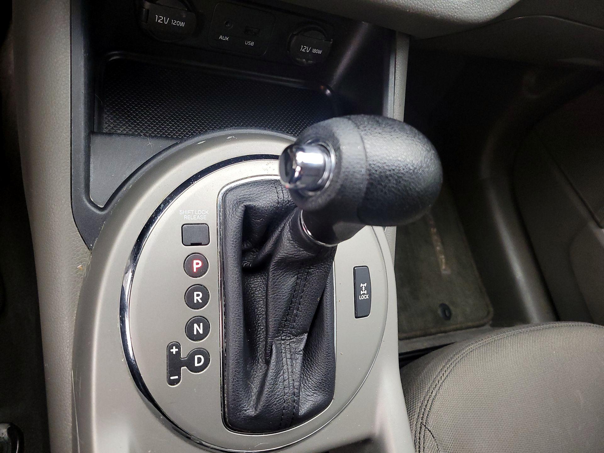 Thumbnail: 2015 Kia Sportage - 16