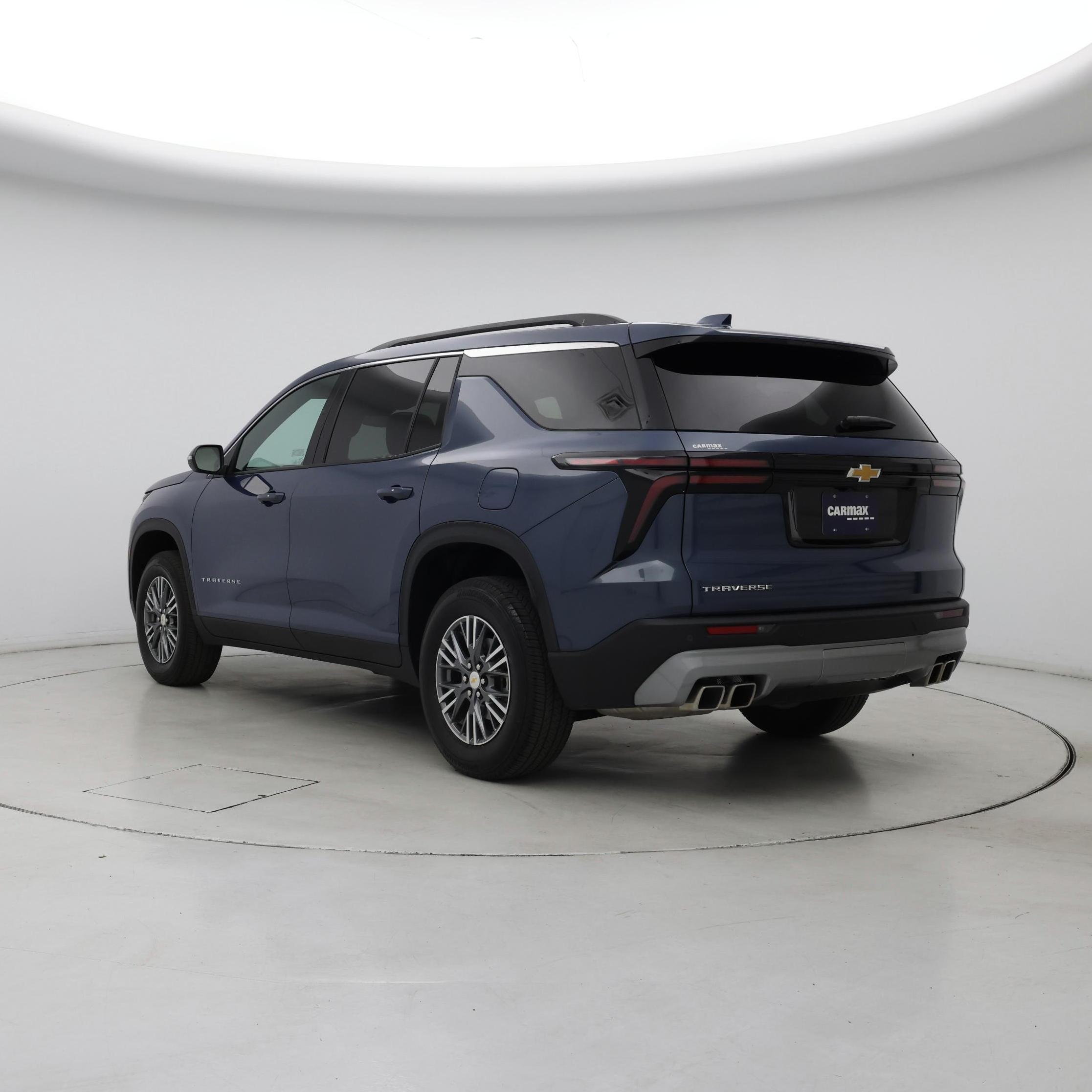 Thumbnail: 2025 Chevrolet Traverse - 2