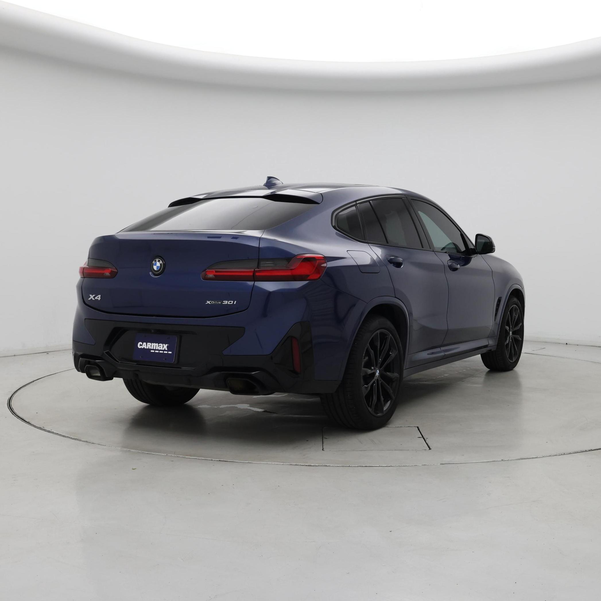 Thumbnail: 2023 BMW X4 - 8