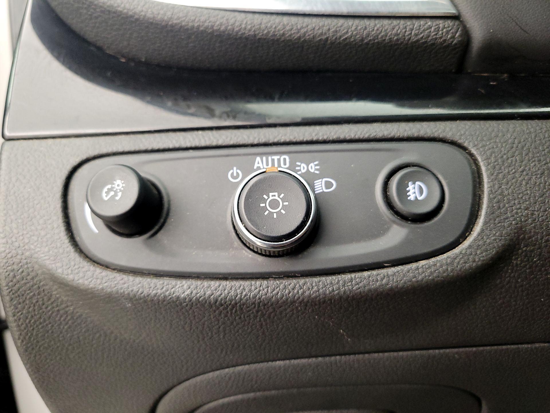 Thumbnail: 2018 Buick Encore - 13