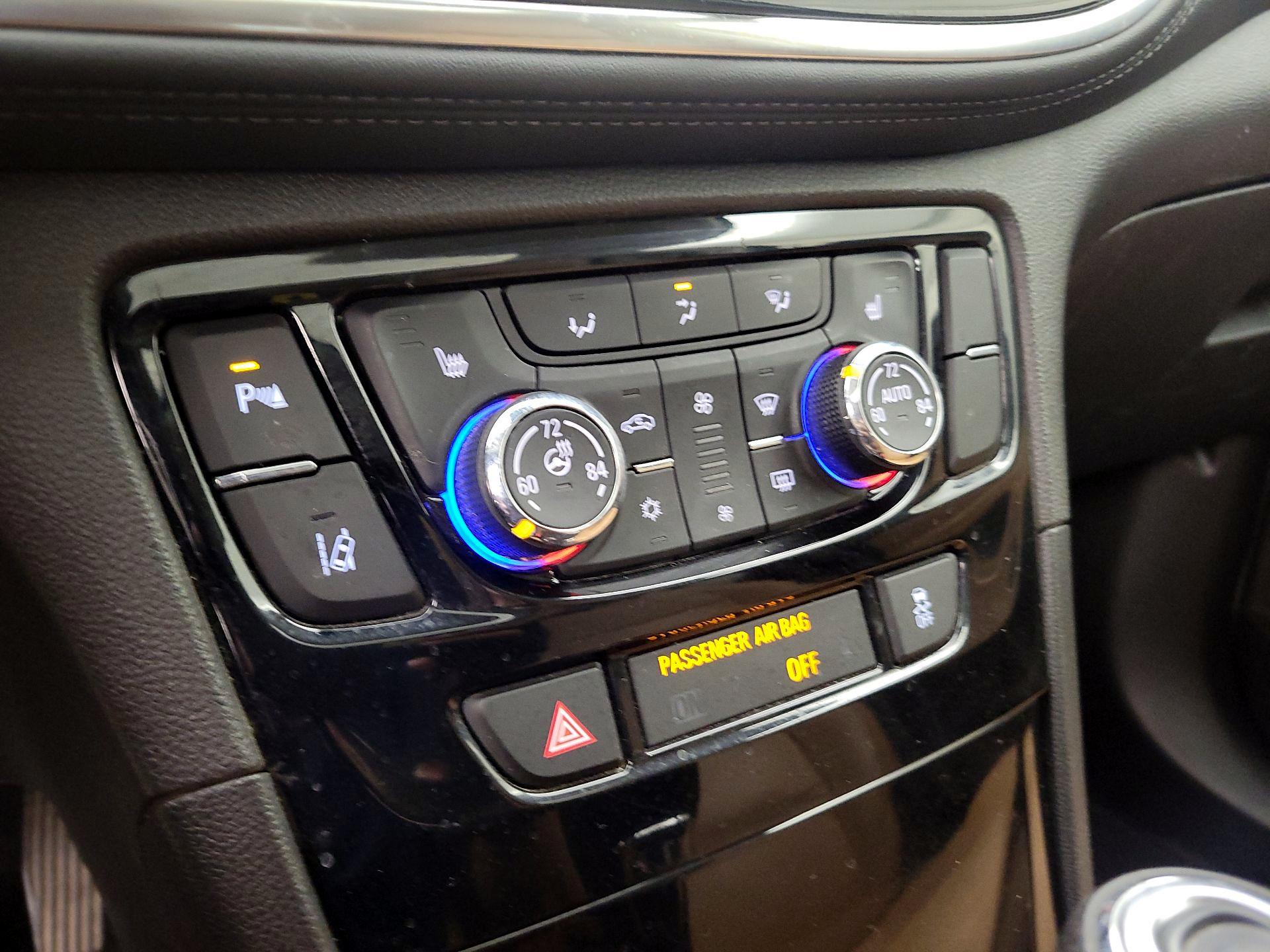 Thumbnail: 2018 Buick Encore - 17