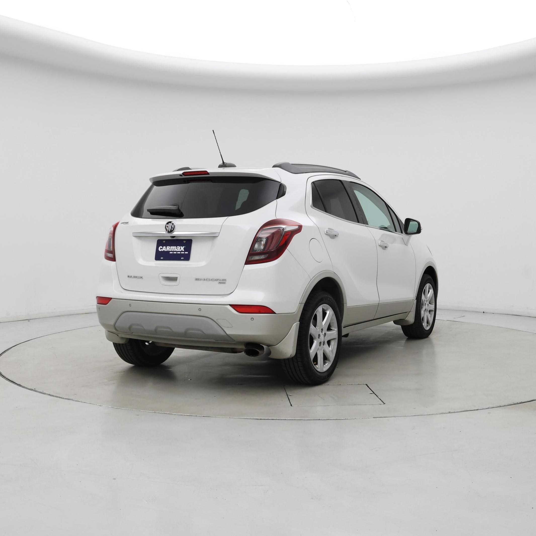 Thumbnail: 2018 Buick Encore - 8