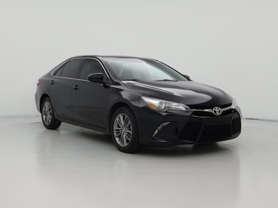 Black 2017 Toyota Camry SE